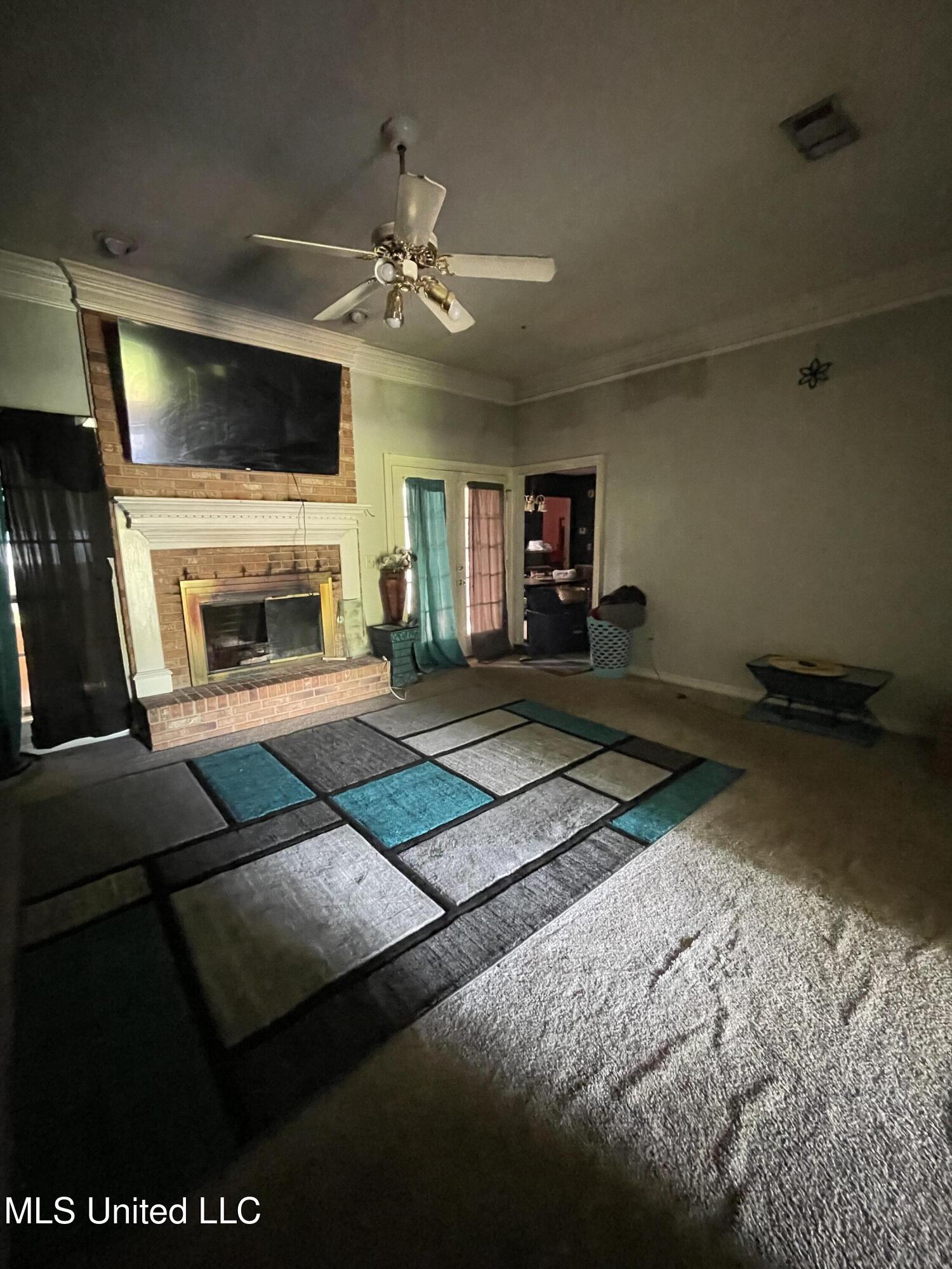 5114 Brookleigh Drive Property Photo 4