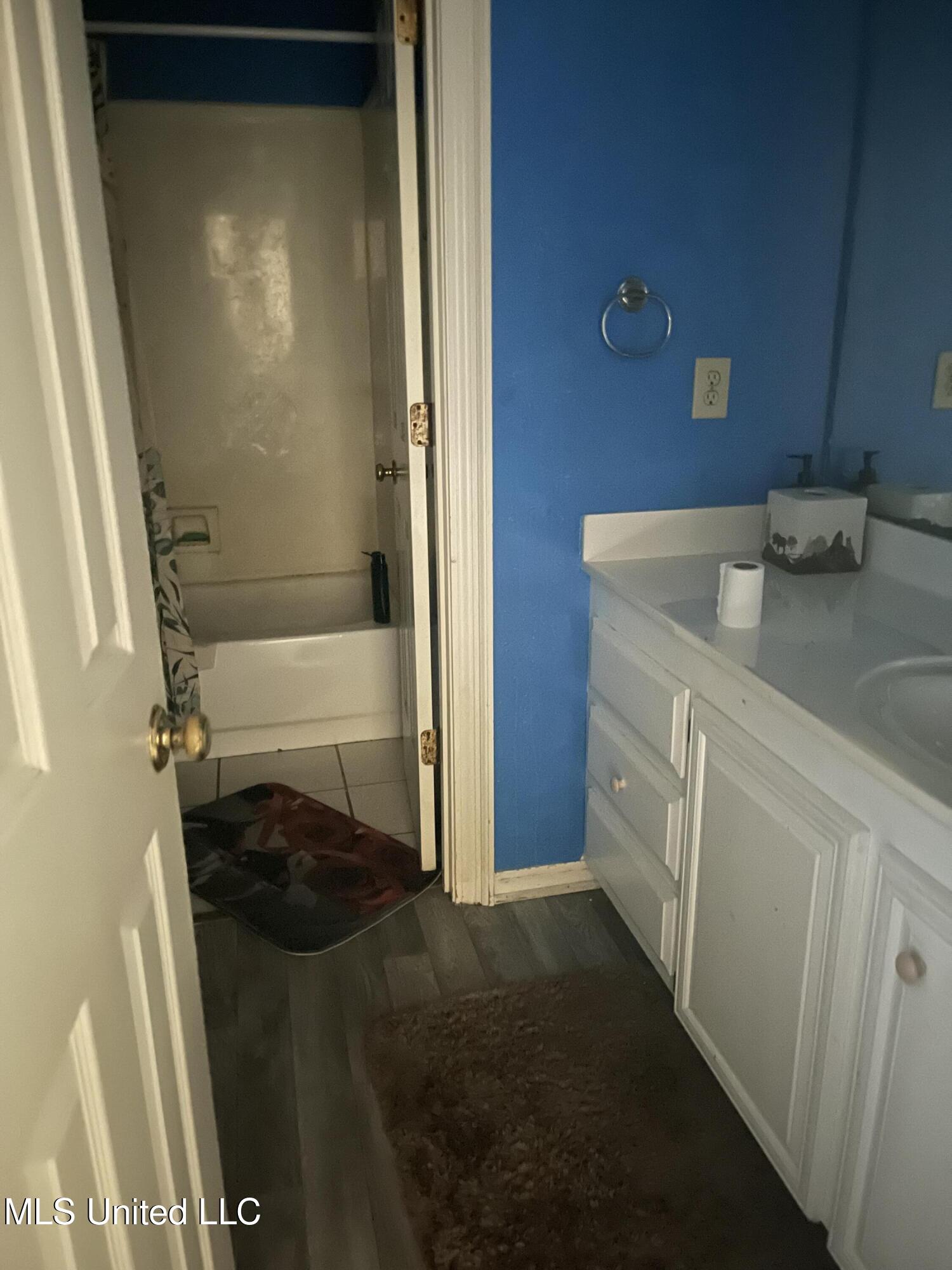 5114 Brookleigh Drive Property Photo 12