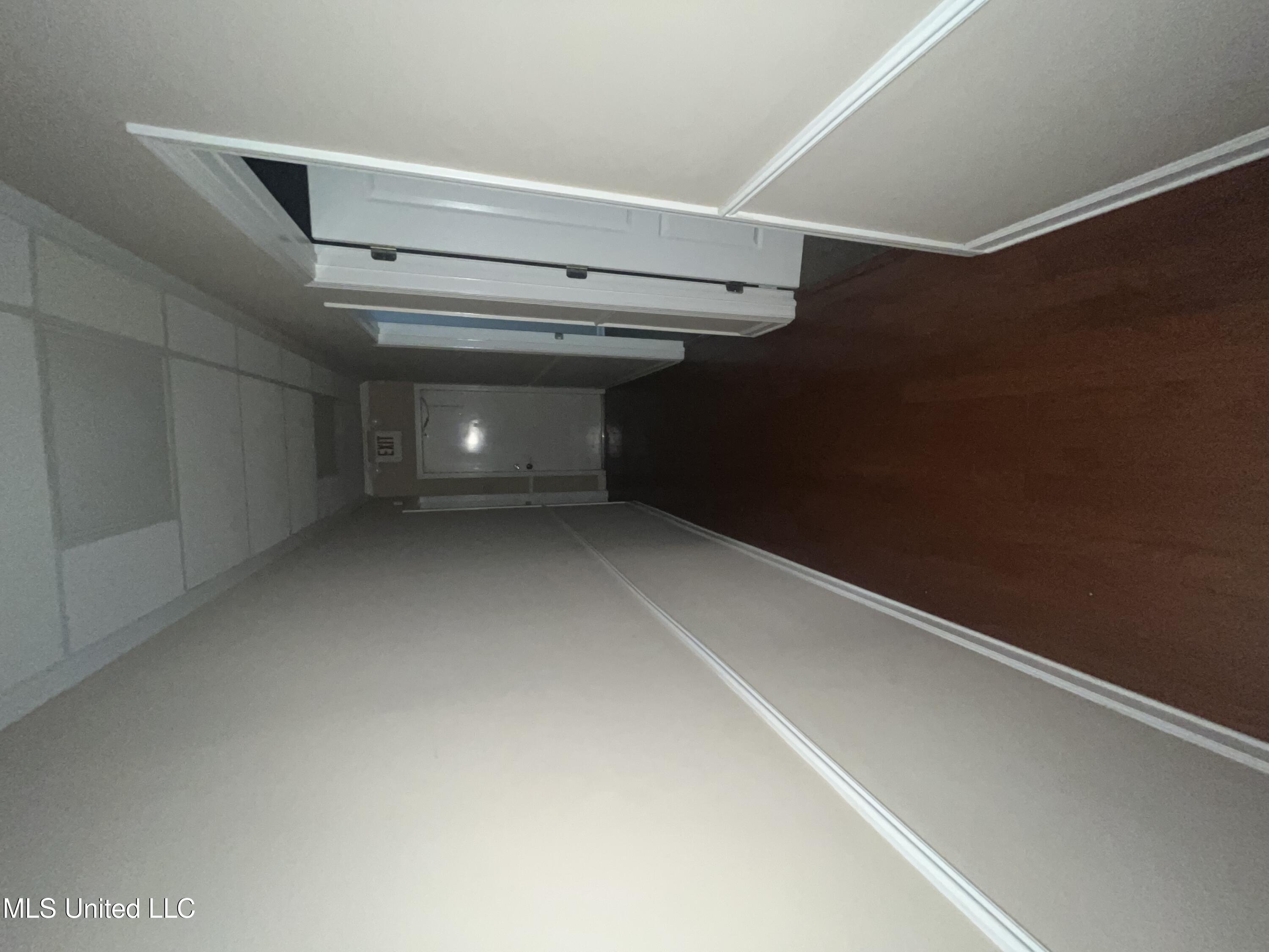 7145 Swinnea Road Property Photo 9