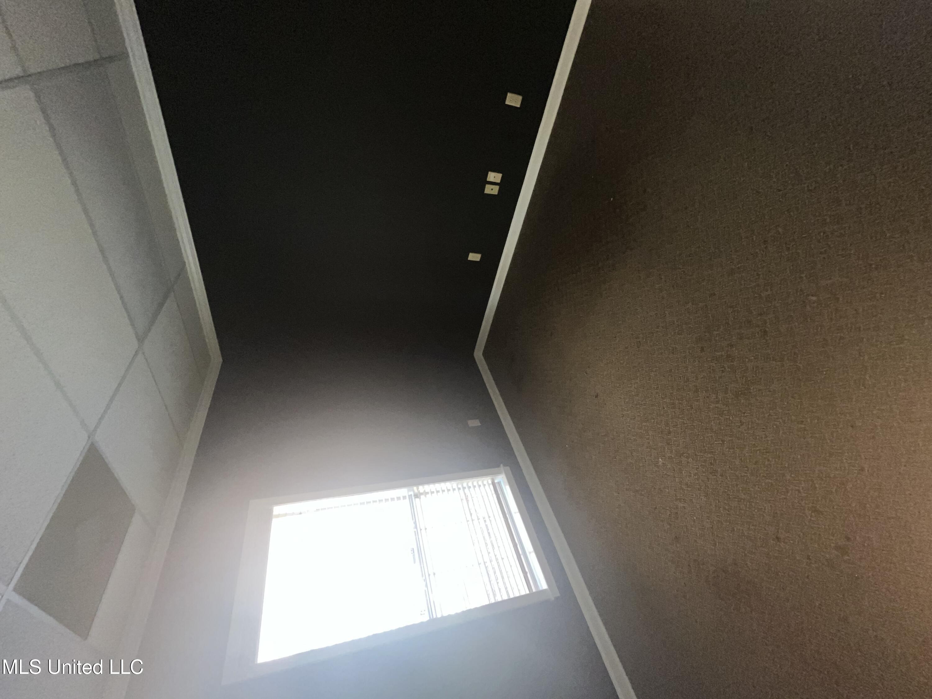 7145 Swinnea Road Property Photo 10