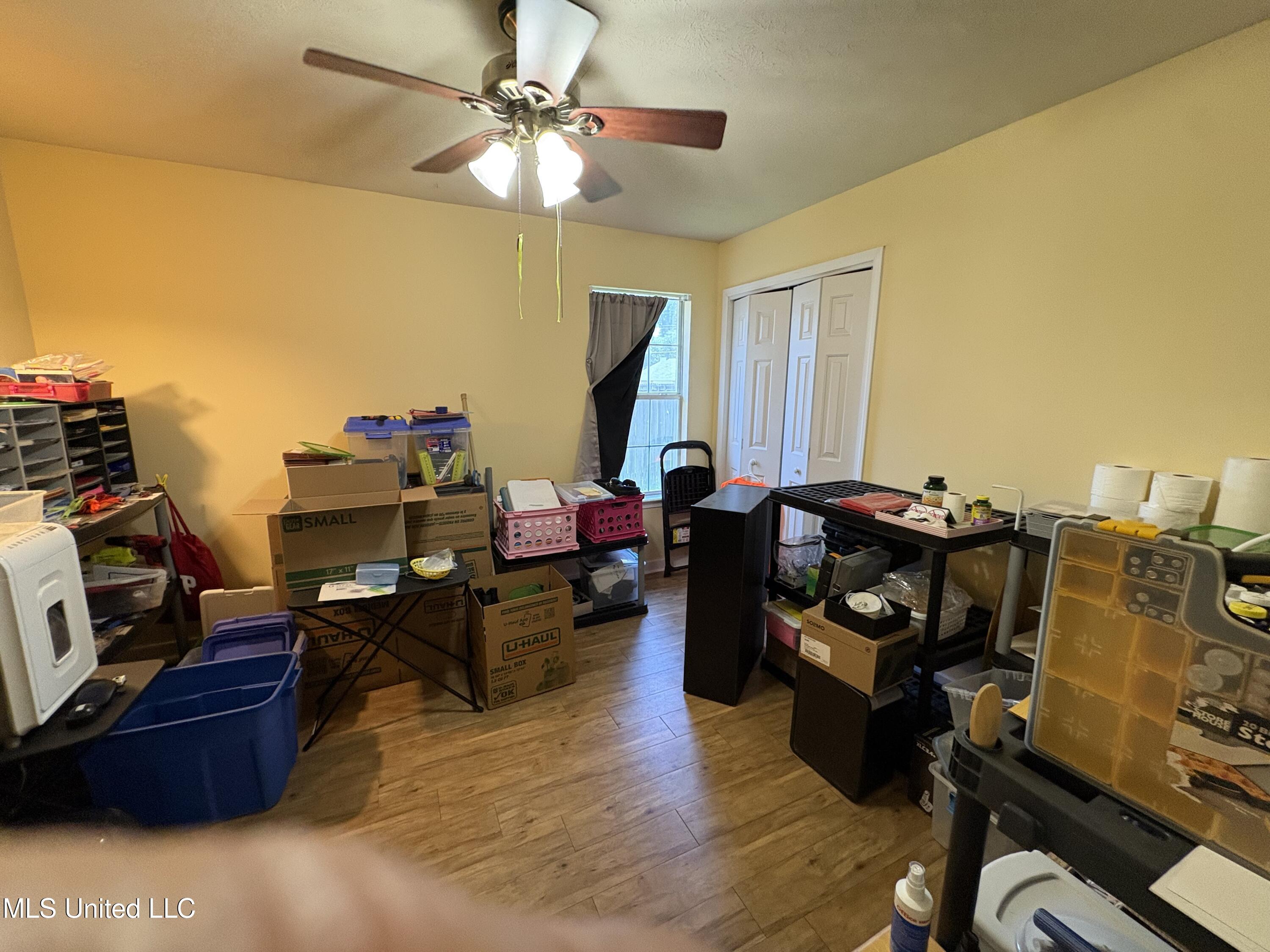 1941 Christine Drive Property Photo 12