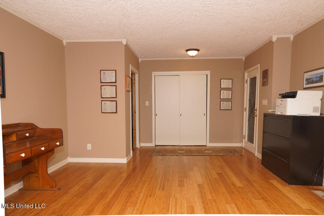 3767 Springridge Road Property Photo 13