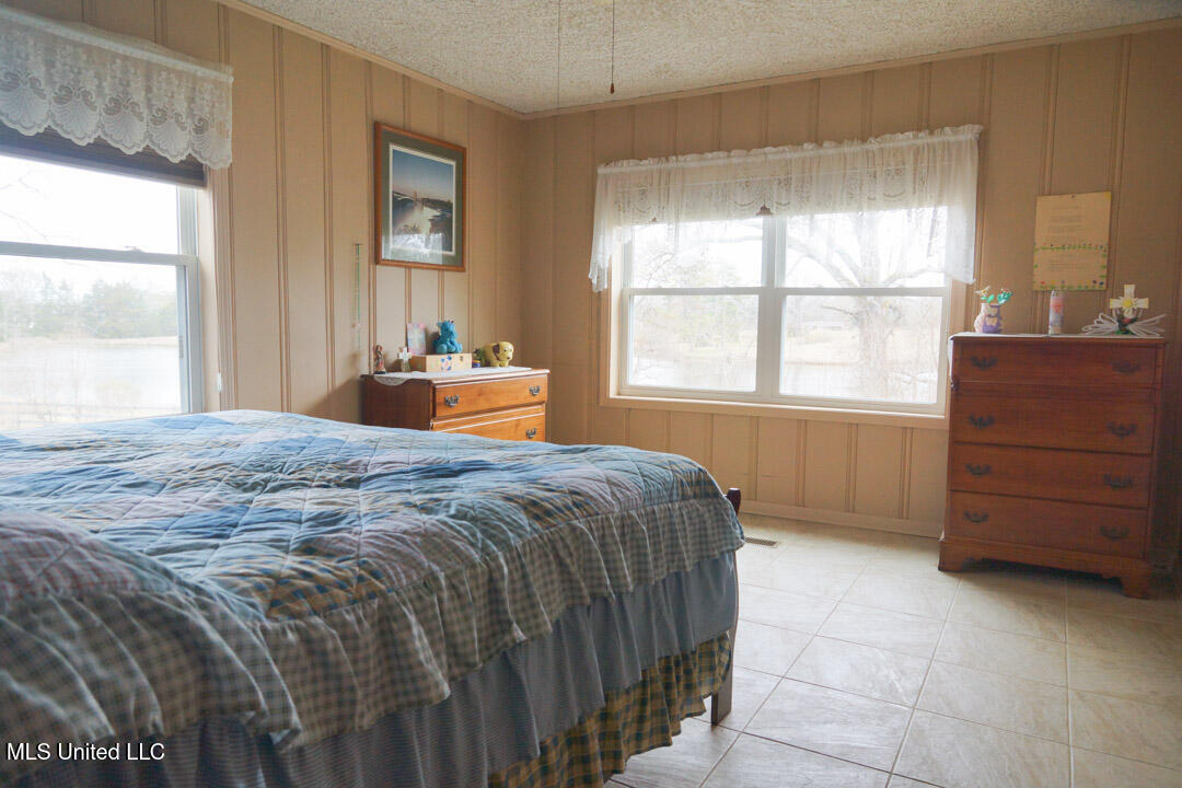 3767 Springridge Road Property Photo 30