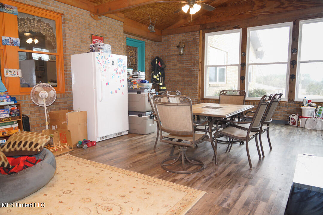 3767 Springridge Road Property Photo 40