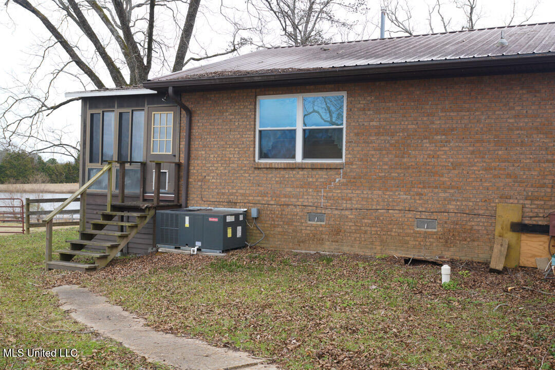 3767 Springridge Road Property Photo 42
