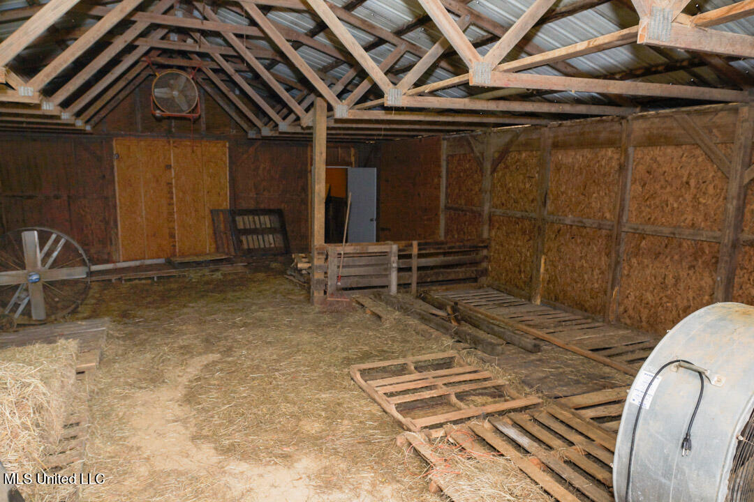 3767 Springridge Road Property Photo 106