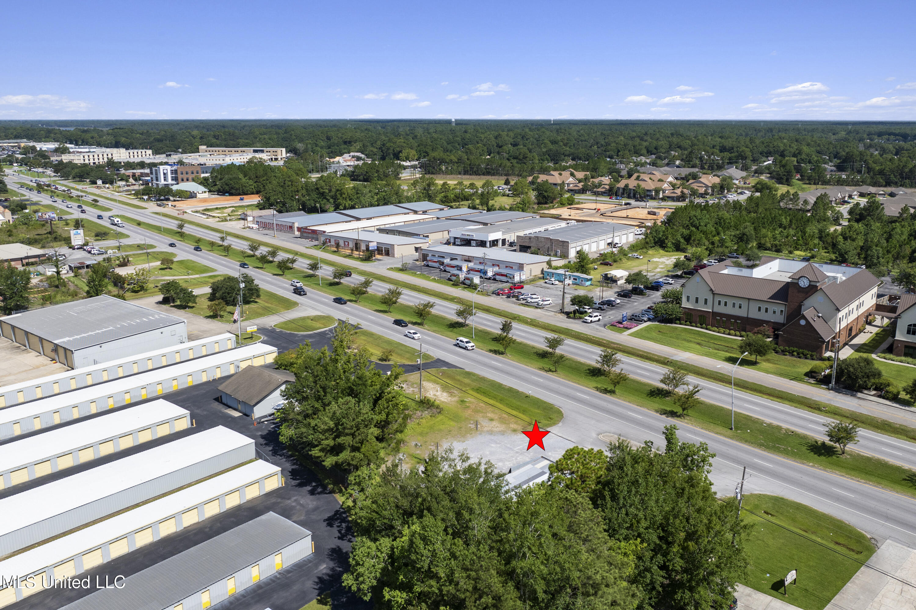 3540 Bienville Boulevard Property Photo 6