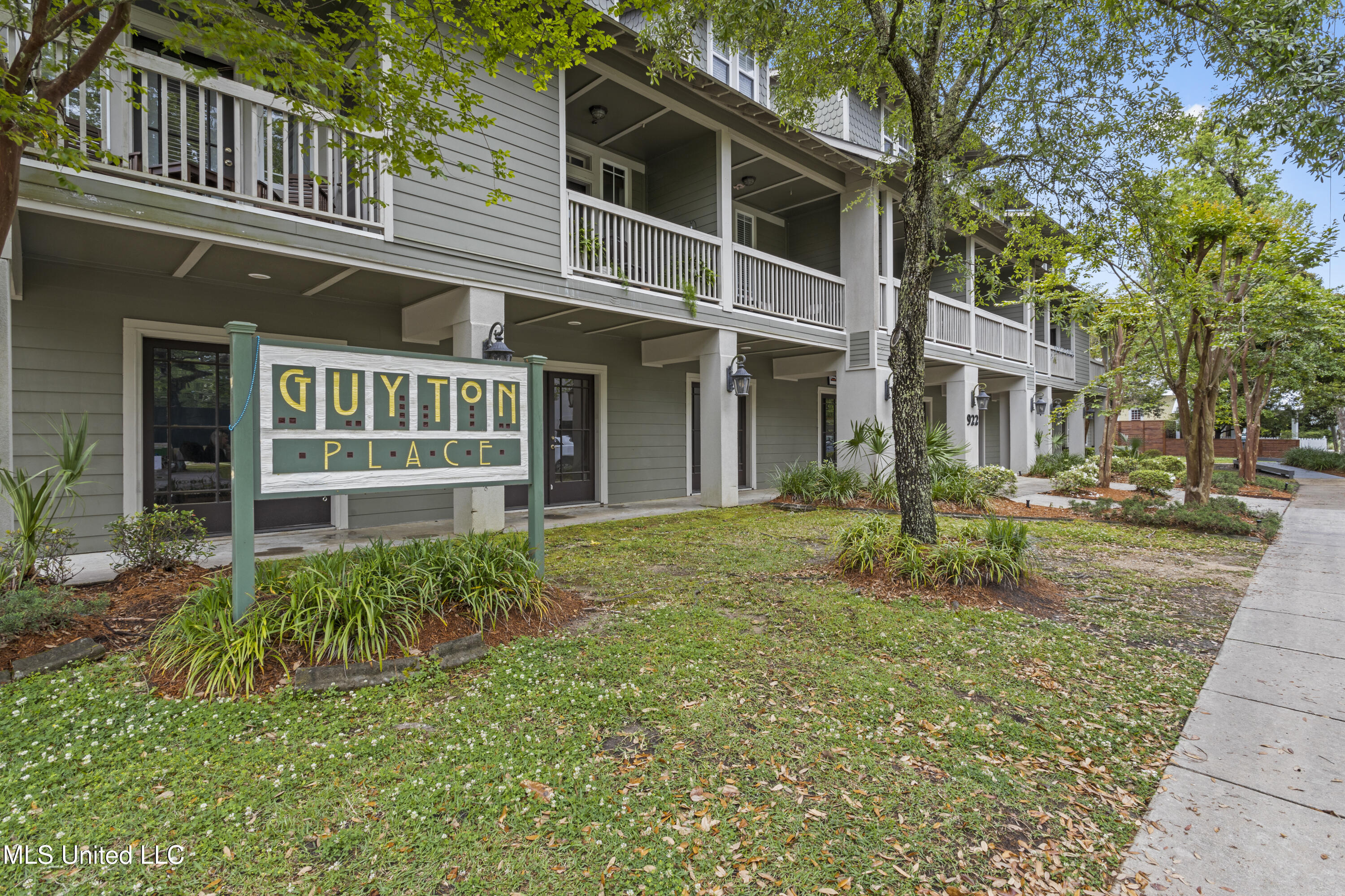 922 Porter Avenue Property Photo 3