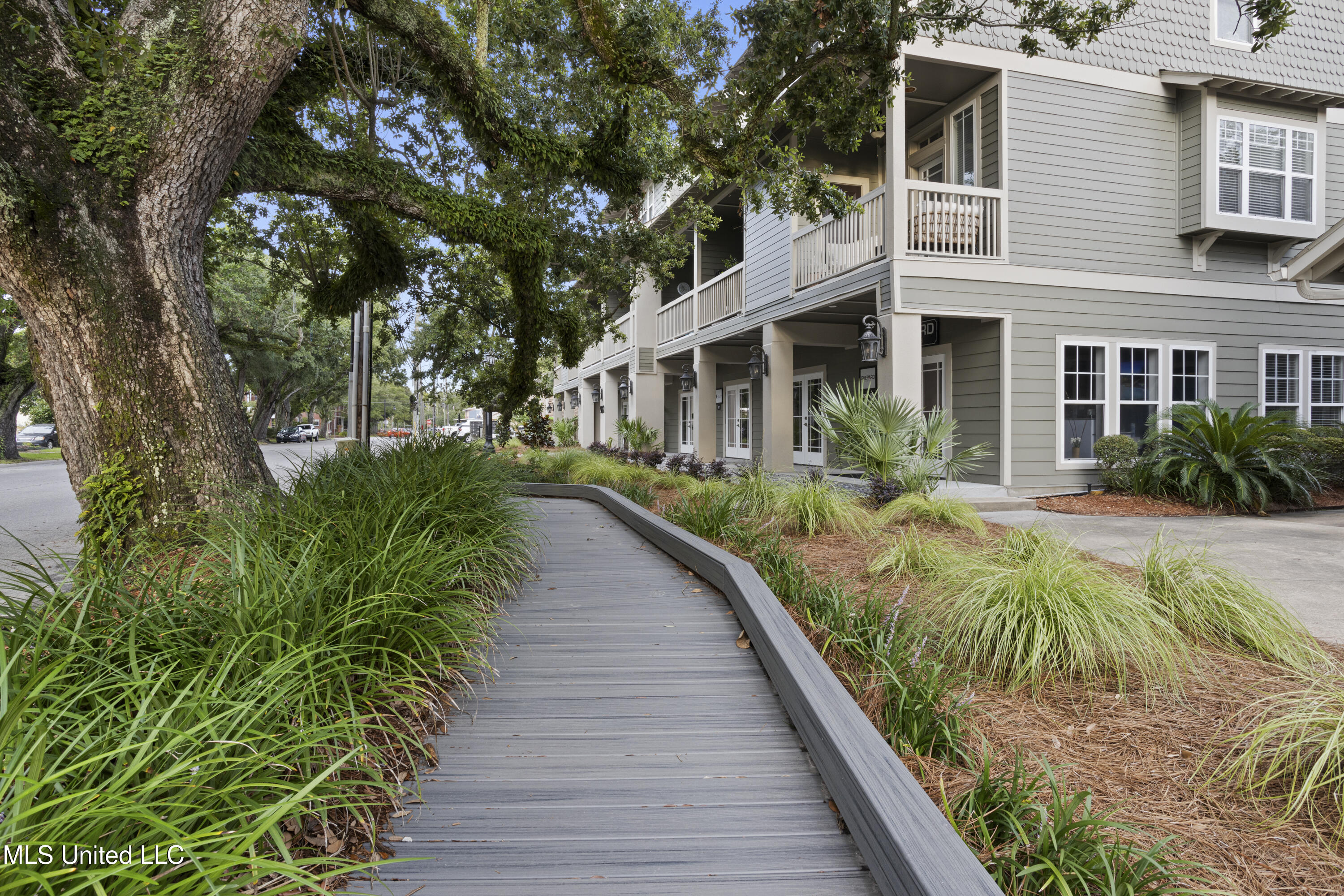 922 Porter Avenue Property Photo 4