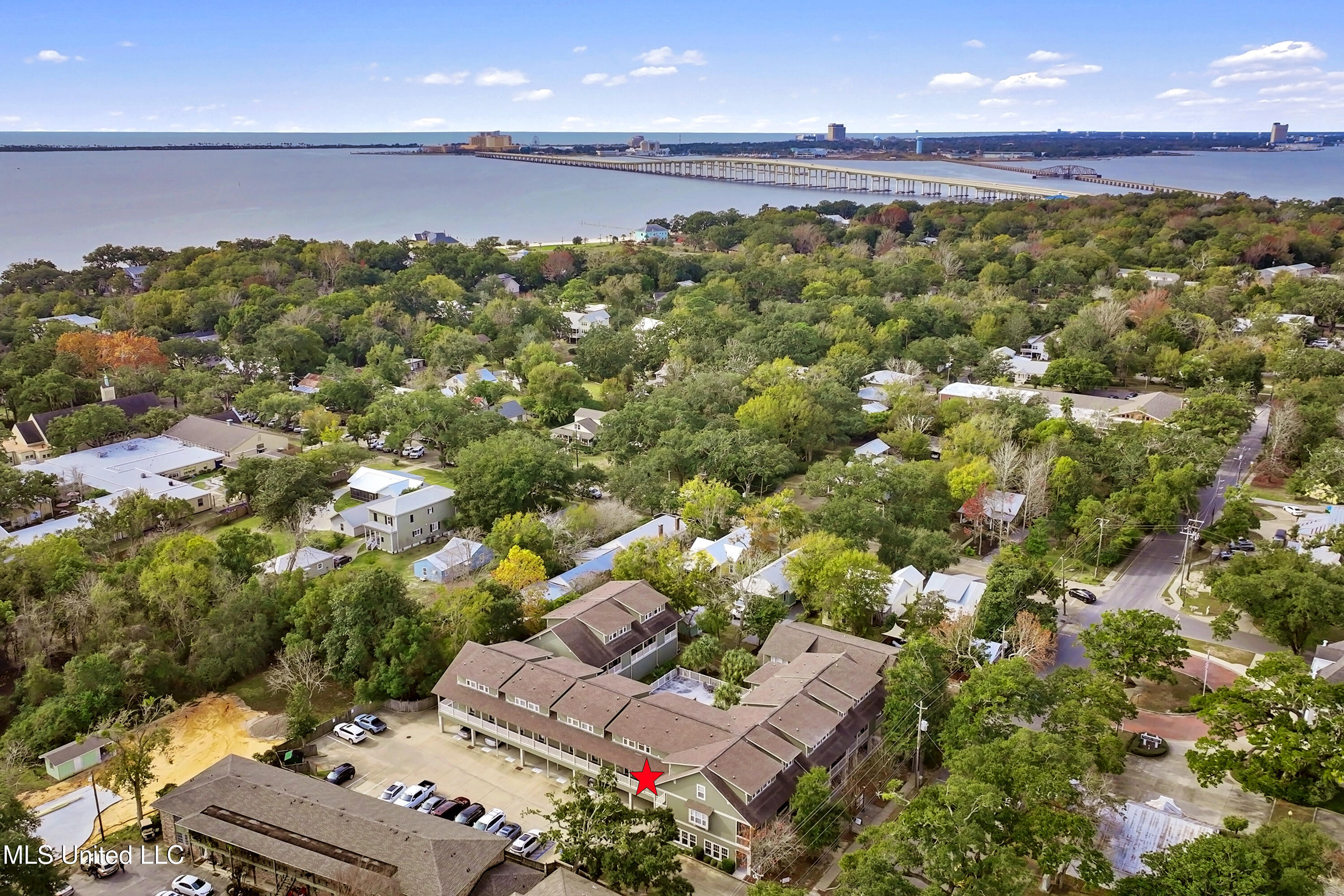 922 Porter Avenue Property Photo 5