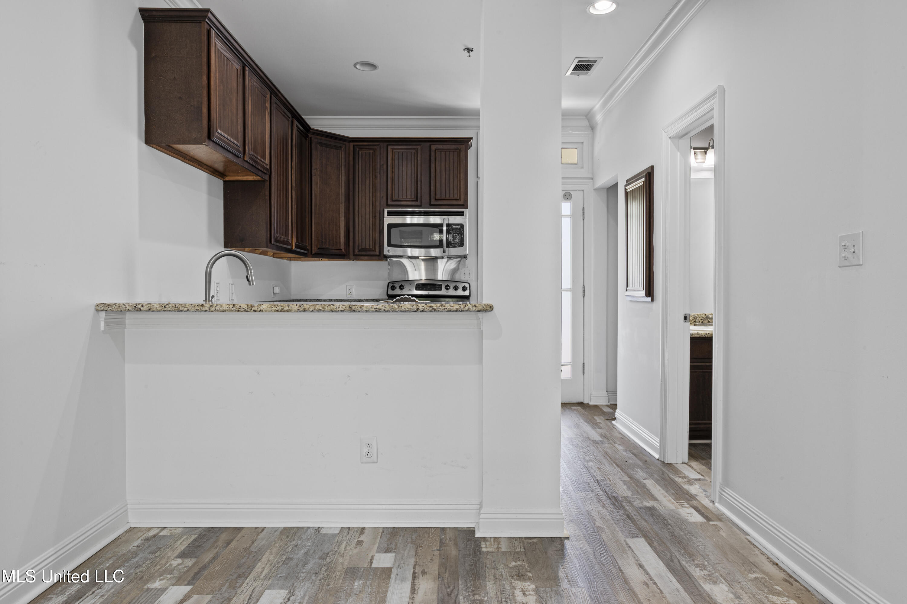 922 Porter Avenue Property Photo 10