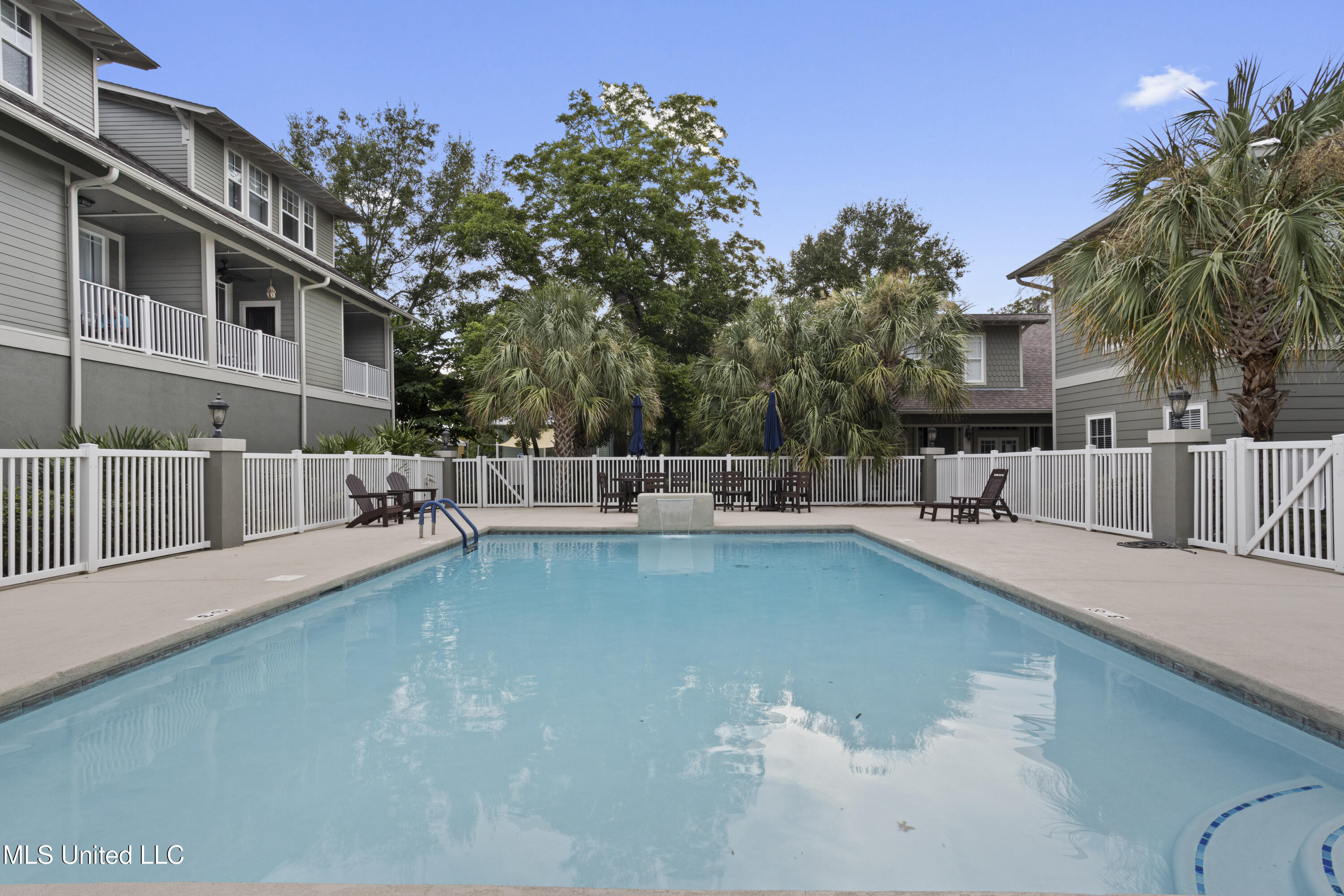 922 Porter Avenue Property Photo 28