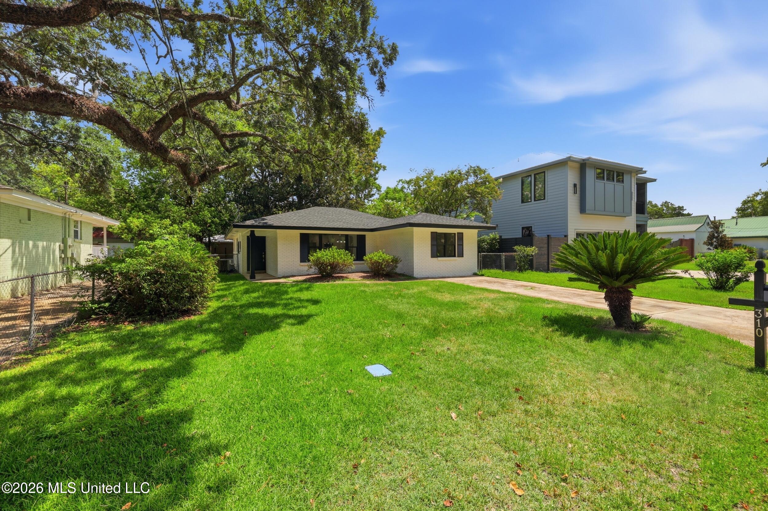 310 Hillandale Avenue Property Photo 15