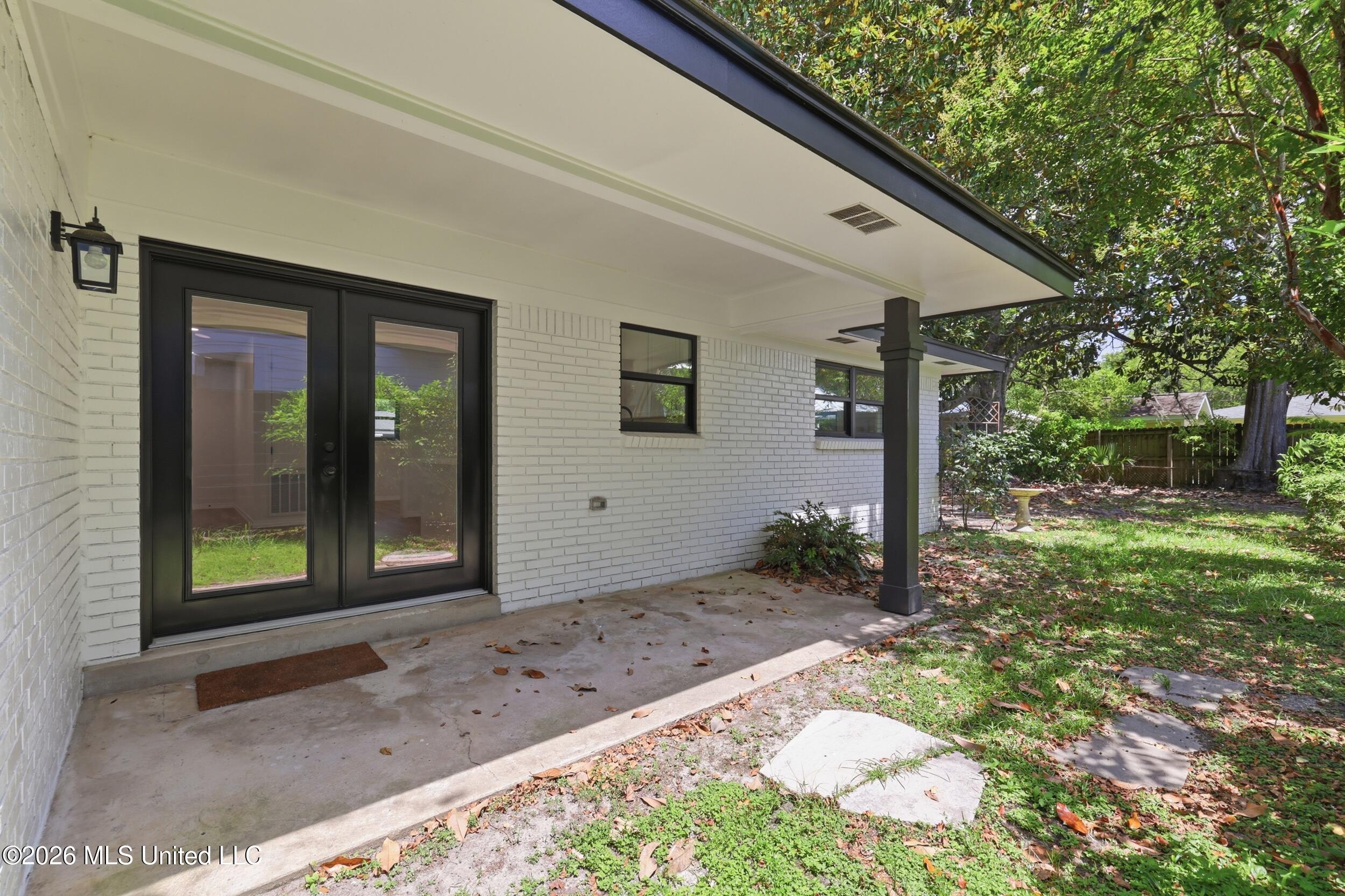 310 Hillandale Avenue Property Photo 19