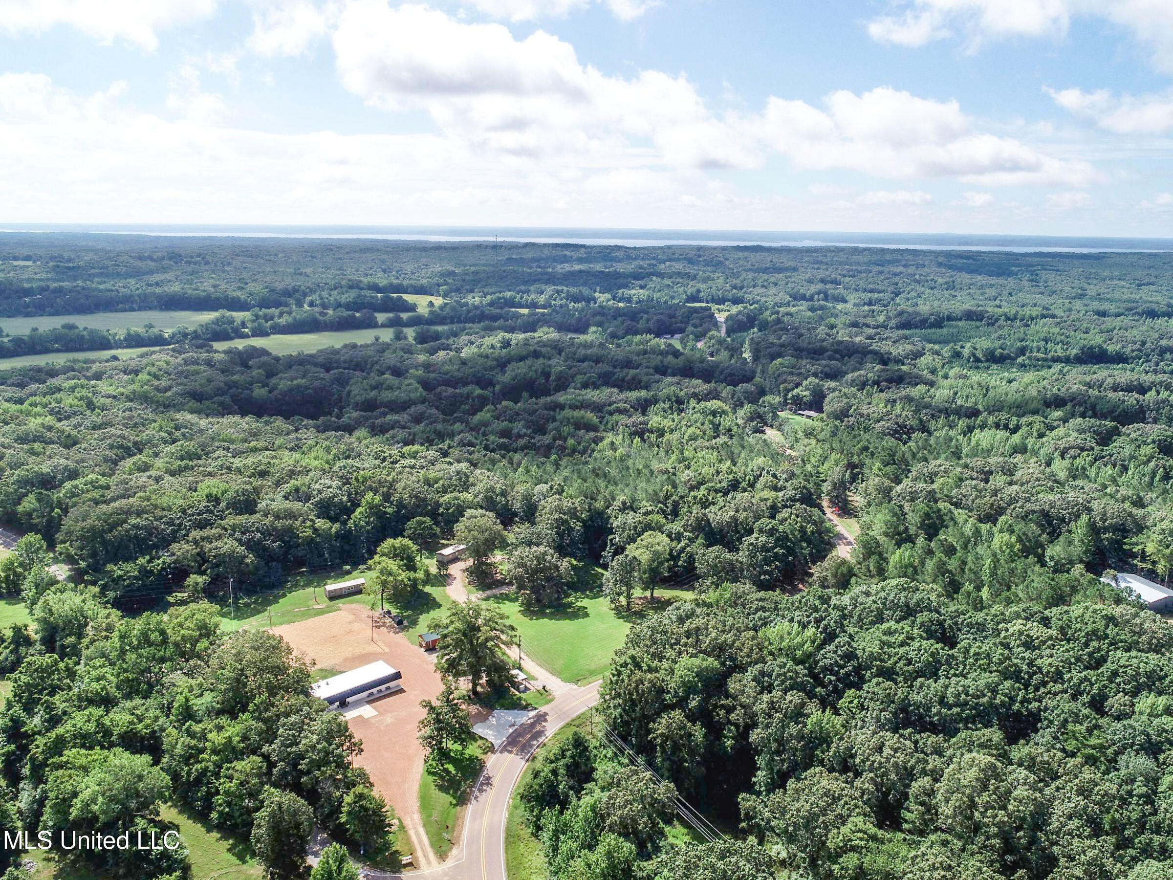 852 310 Property Photo 10
