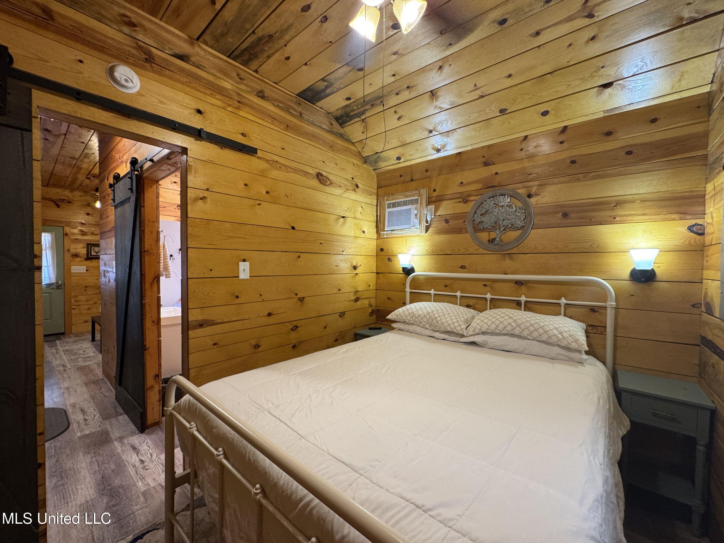 852 310 Property Photo 111