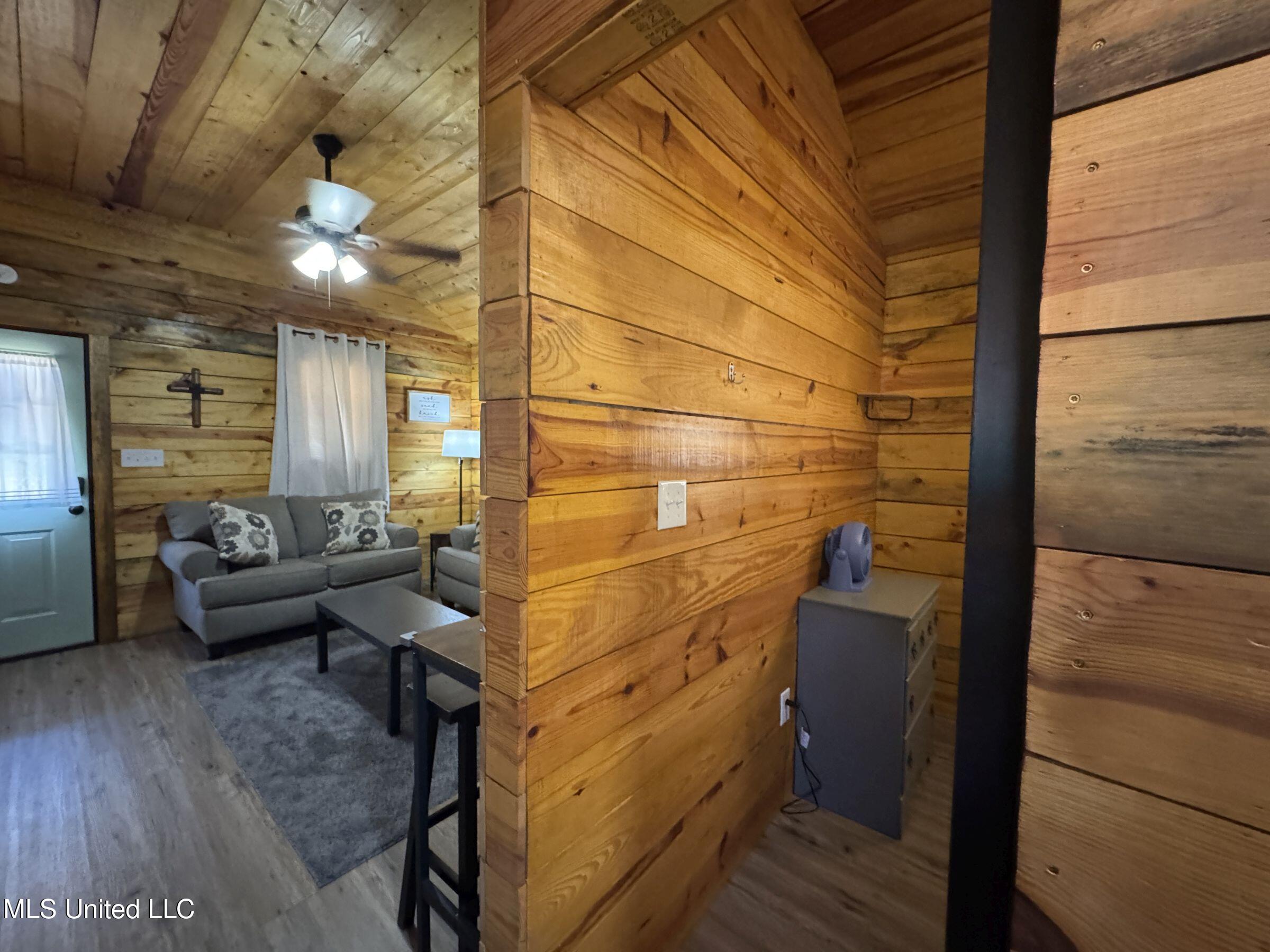852 310 Property Photo 150