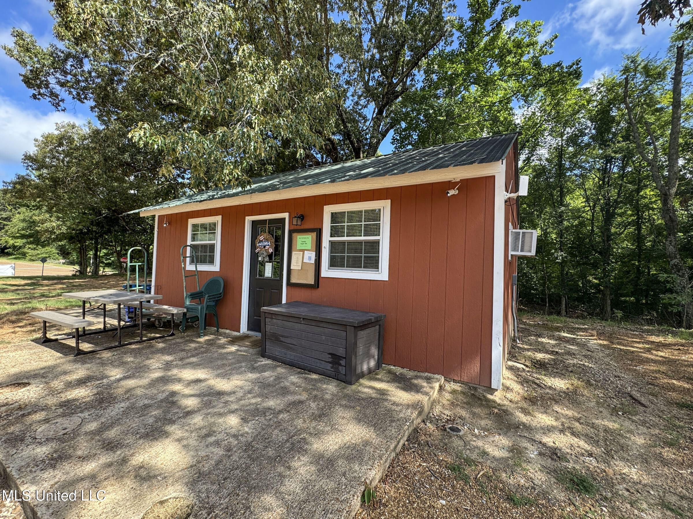 852 310 Property Photo 159