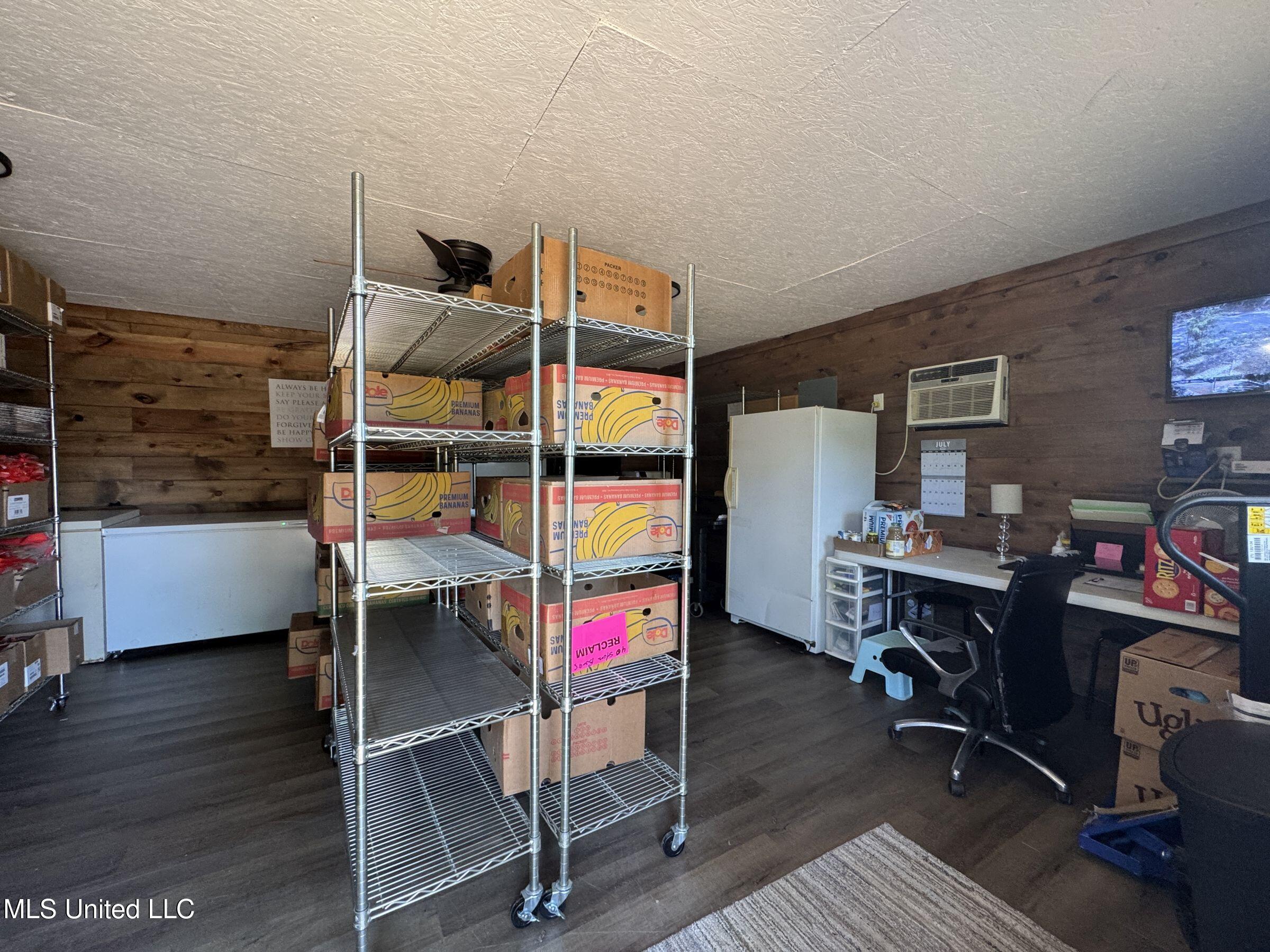 852 310 Property Photo 162