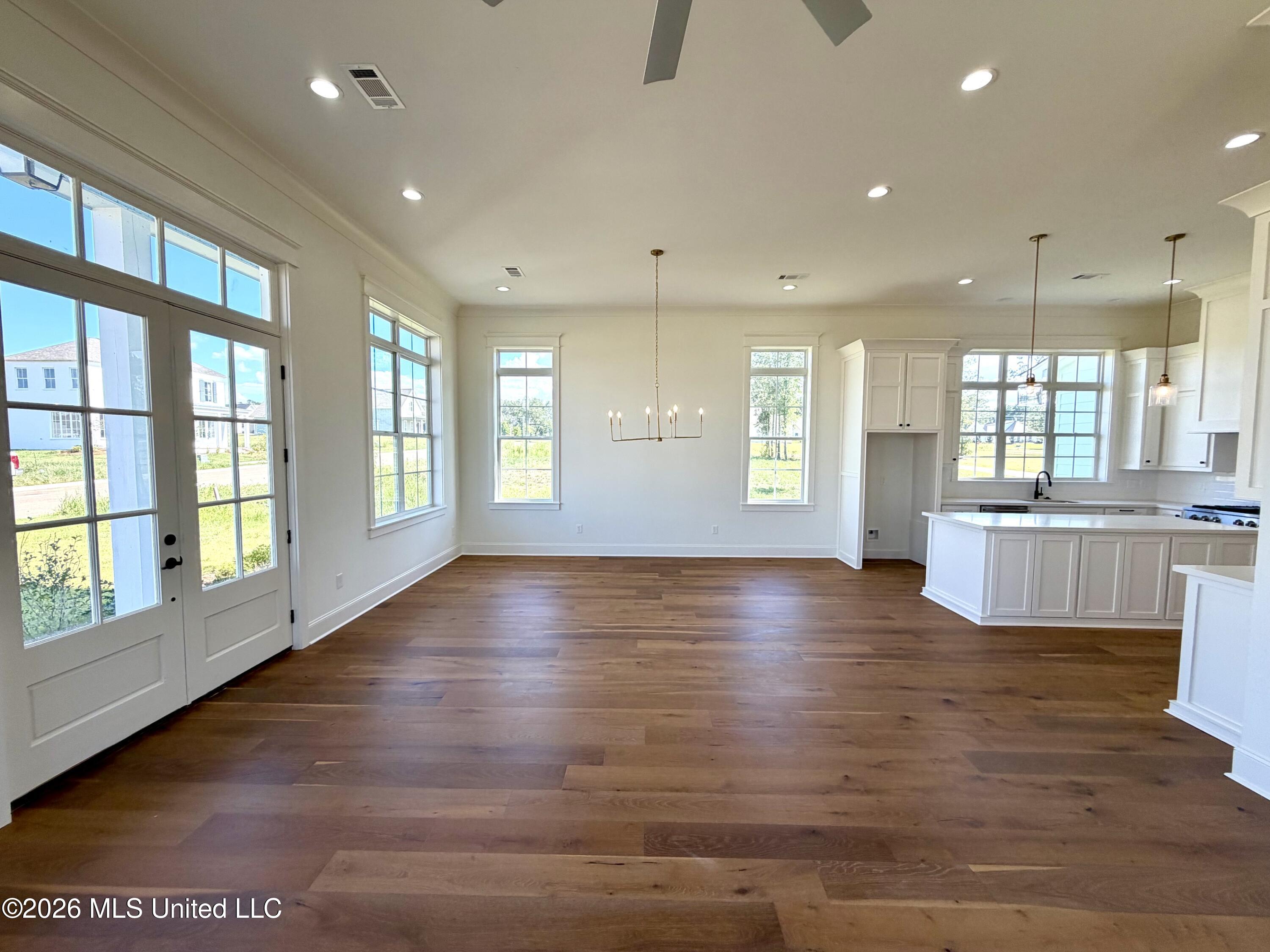 913 Bald Eagle Drive Property Photo 7