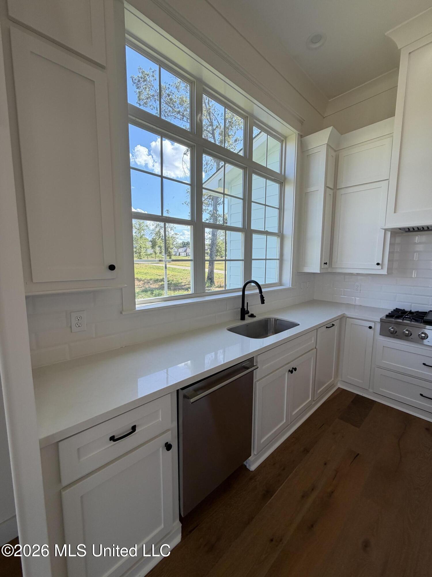 913 Bald Eagle Drive Property Photo 13