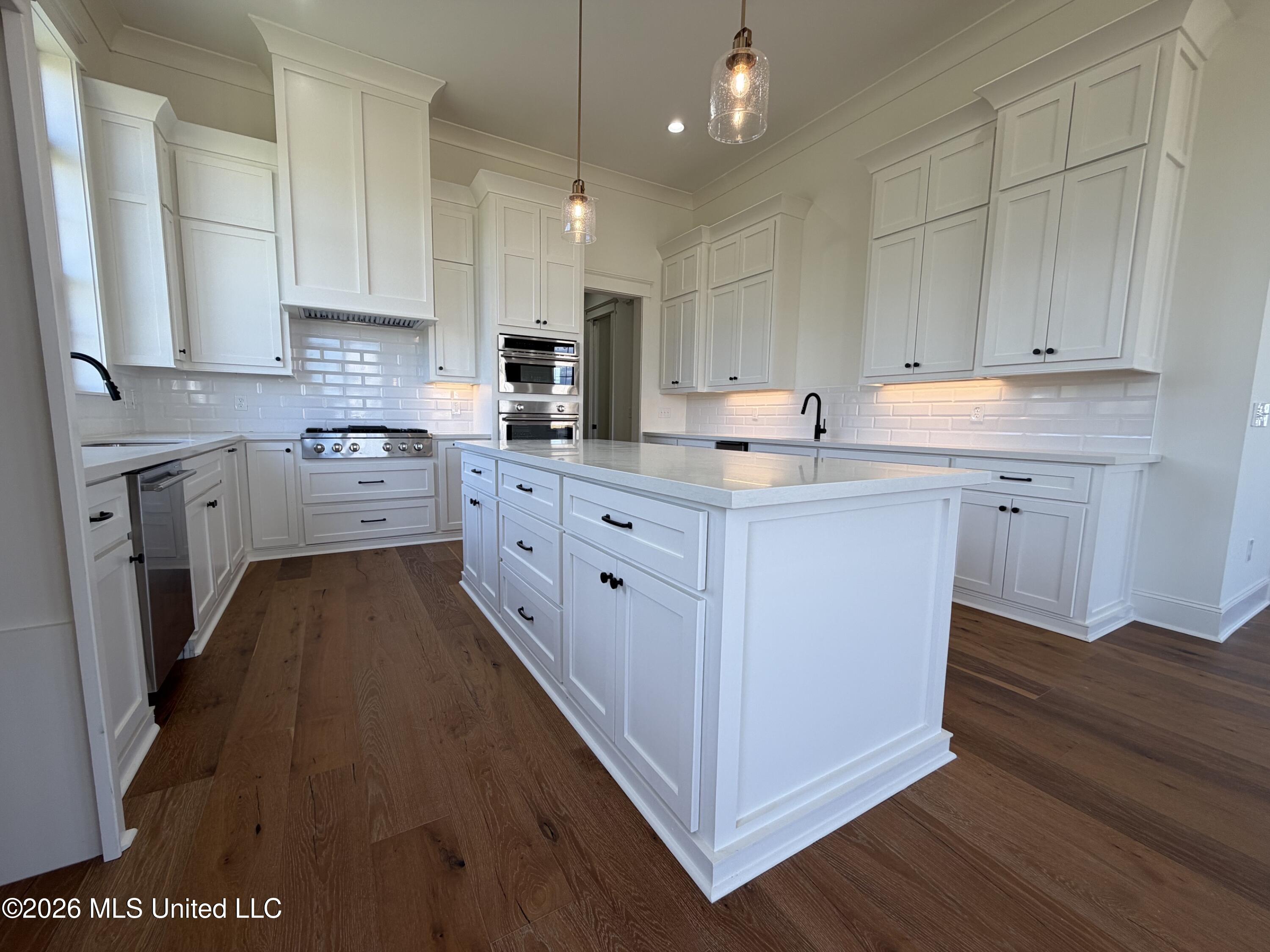 913 Bald Eagle Drive Property Photo 14