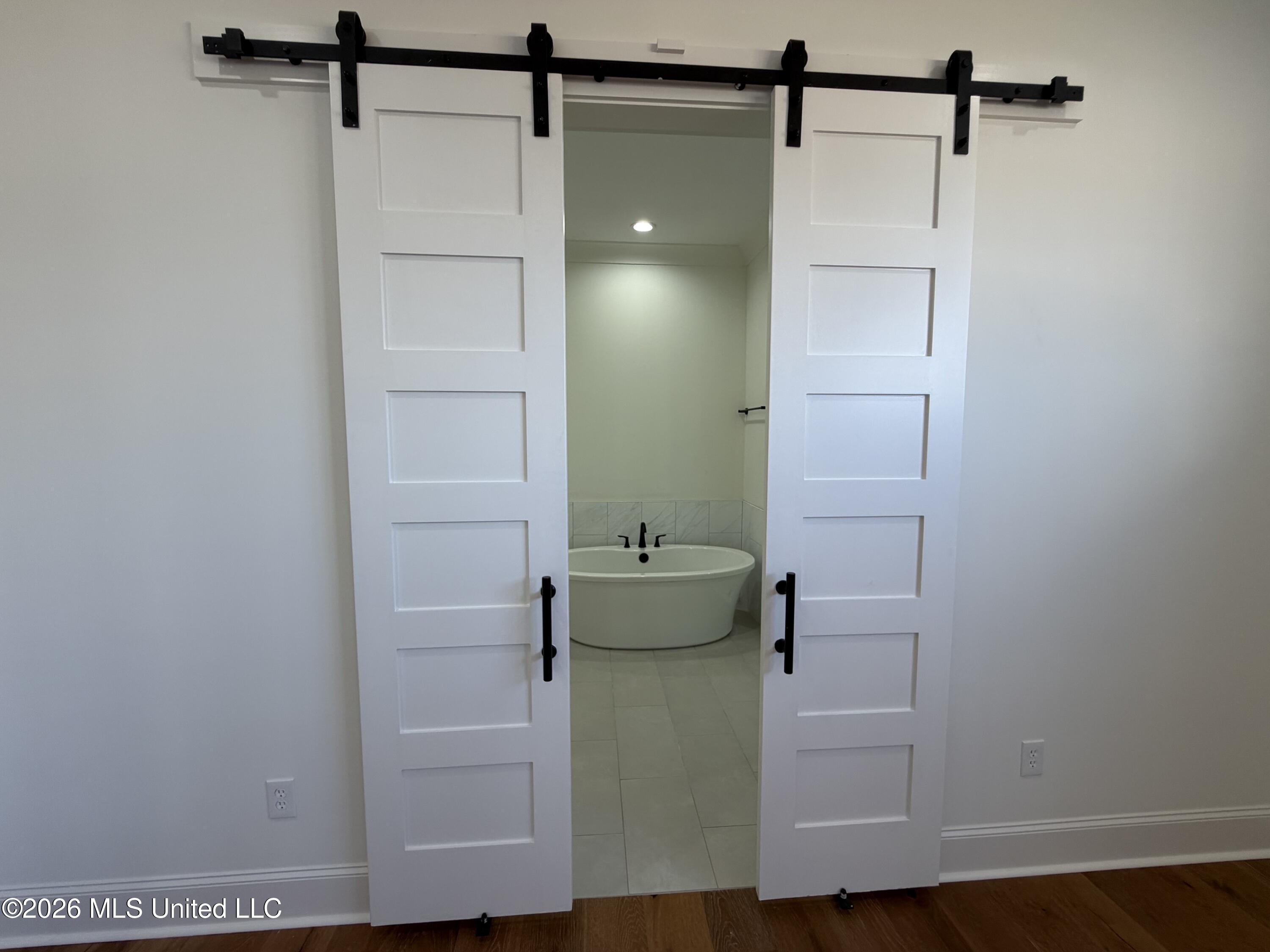 913 Bald Eagle Drive Property Photo 24