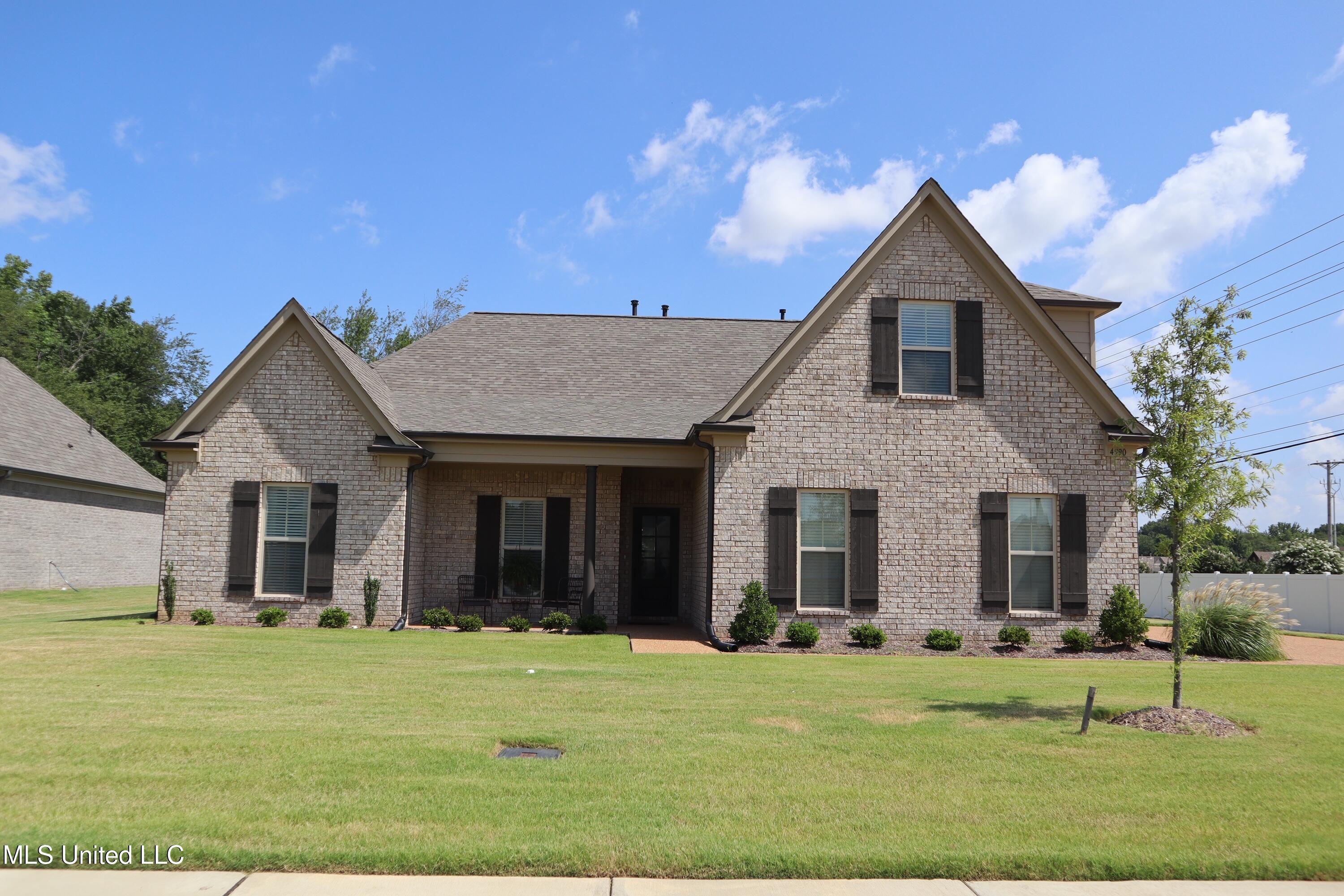 4990 Witt Cove Property Image