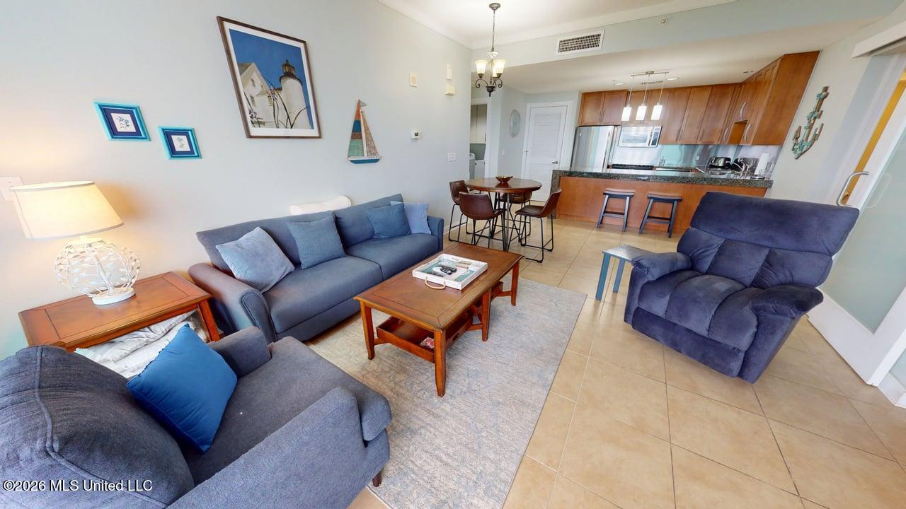 2060 Beach Boulevard Property Photo 6