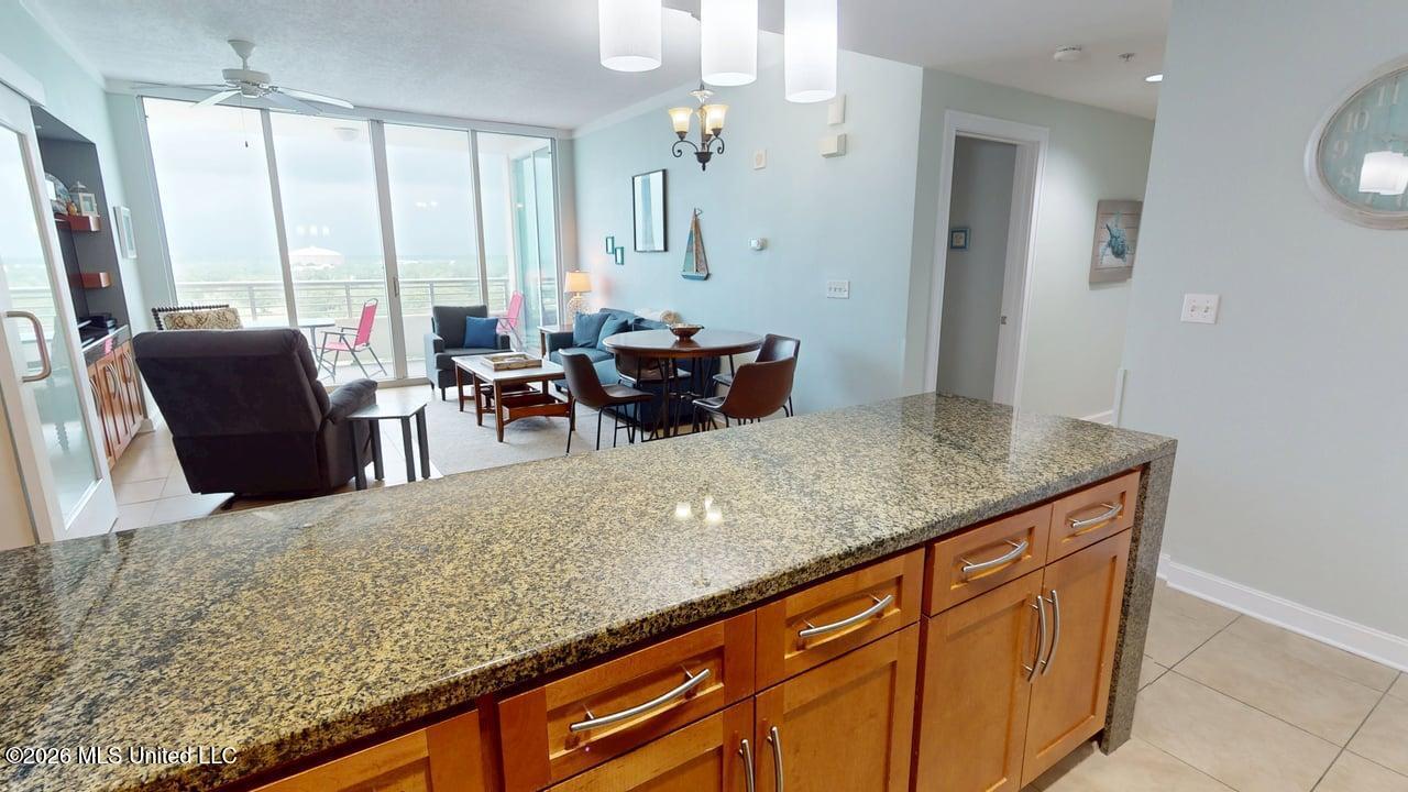 2060 Beach Boulevard Property Photo 13