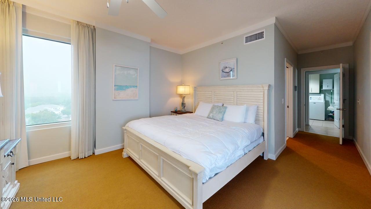 2060 Beach Boulevard Property Photo 27