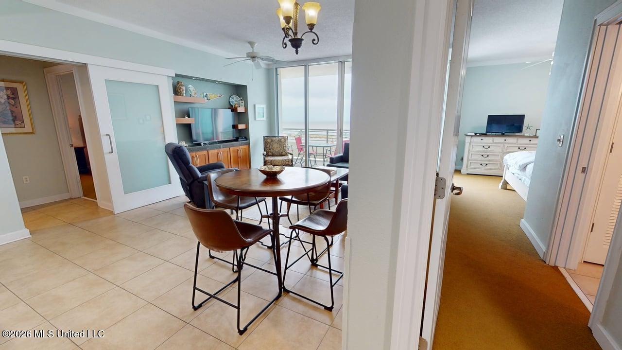 2060 Beach Boulevard Property Photo 35