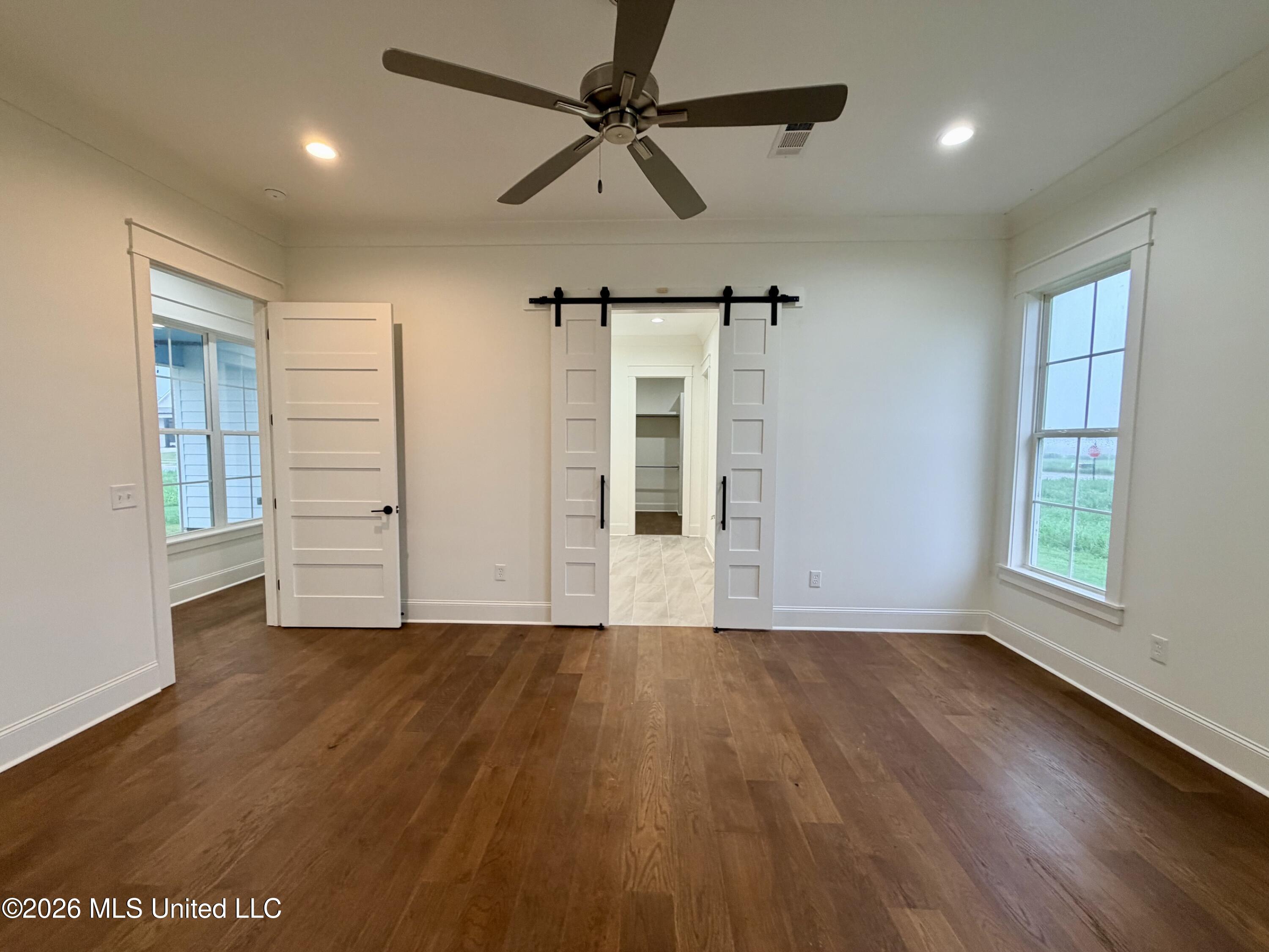 1013 Crepe Myrtle Drive Property Photo 31