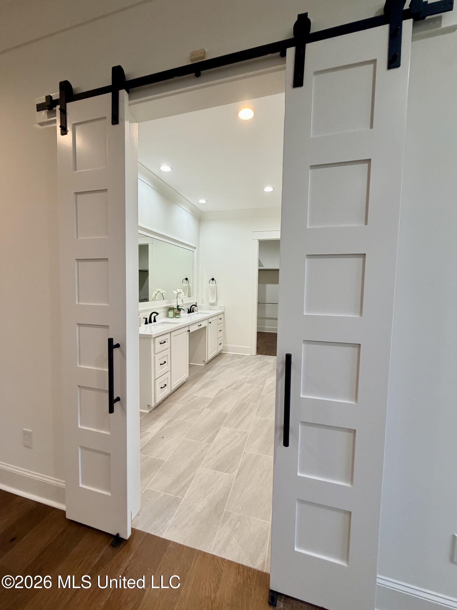 1013 Crepe Myrtle Drive Property Photo 32