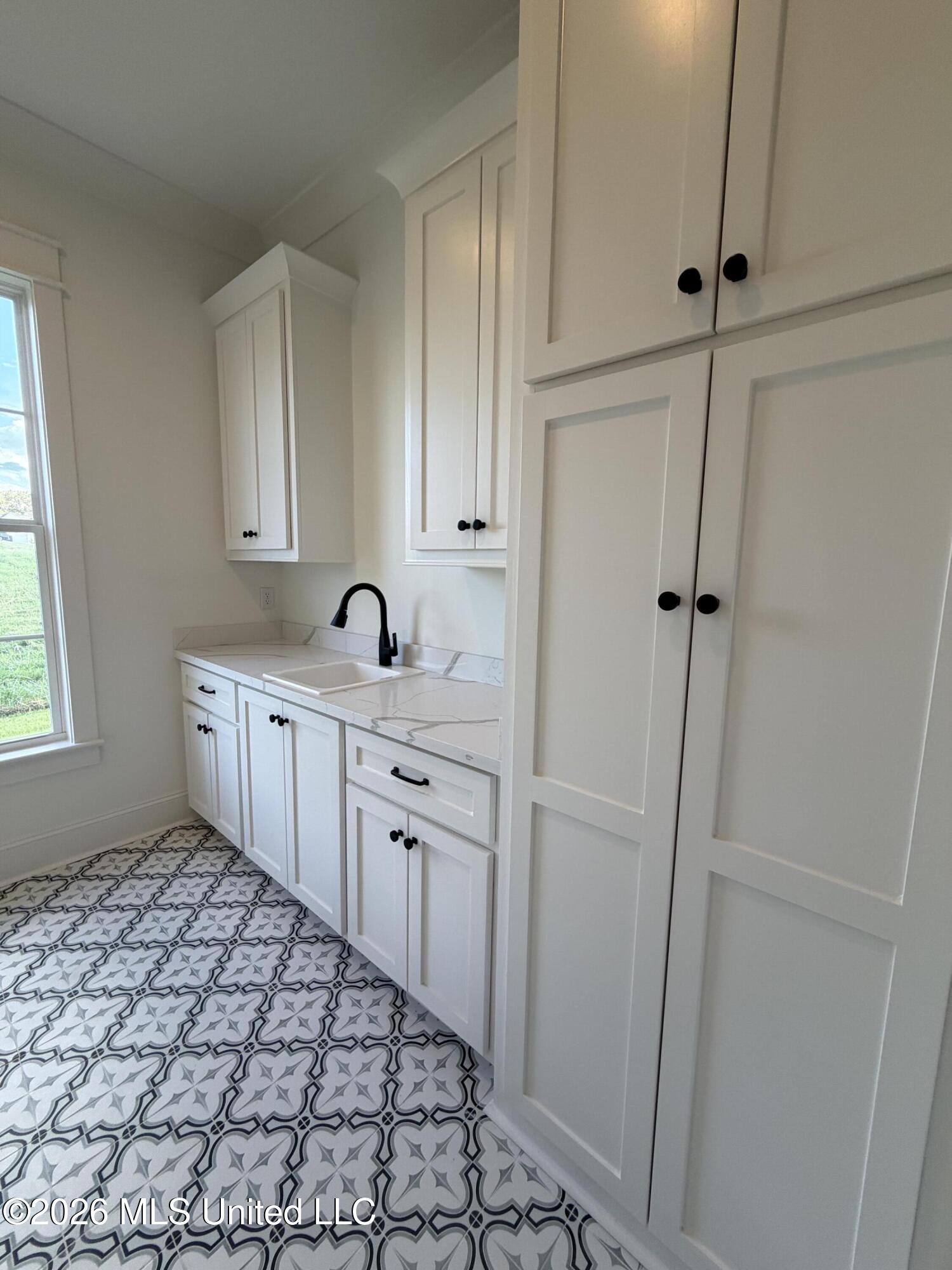 1013 Crepe Myrtle Drive Property Photo 34