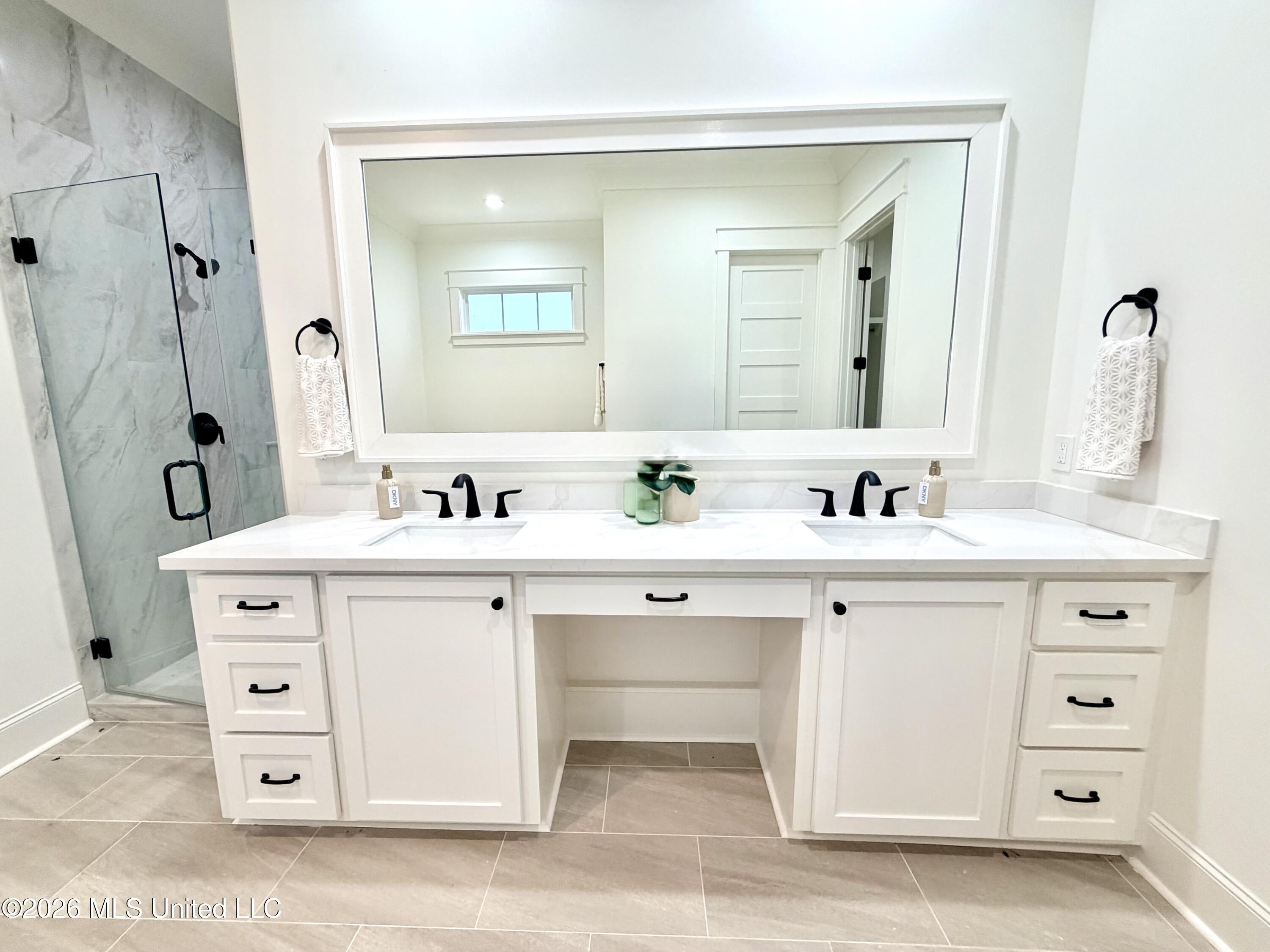 1013 Crepe Myrtle Drive Property Photo 34