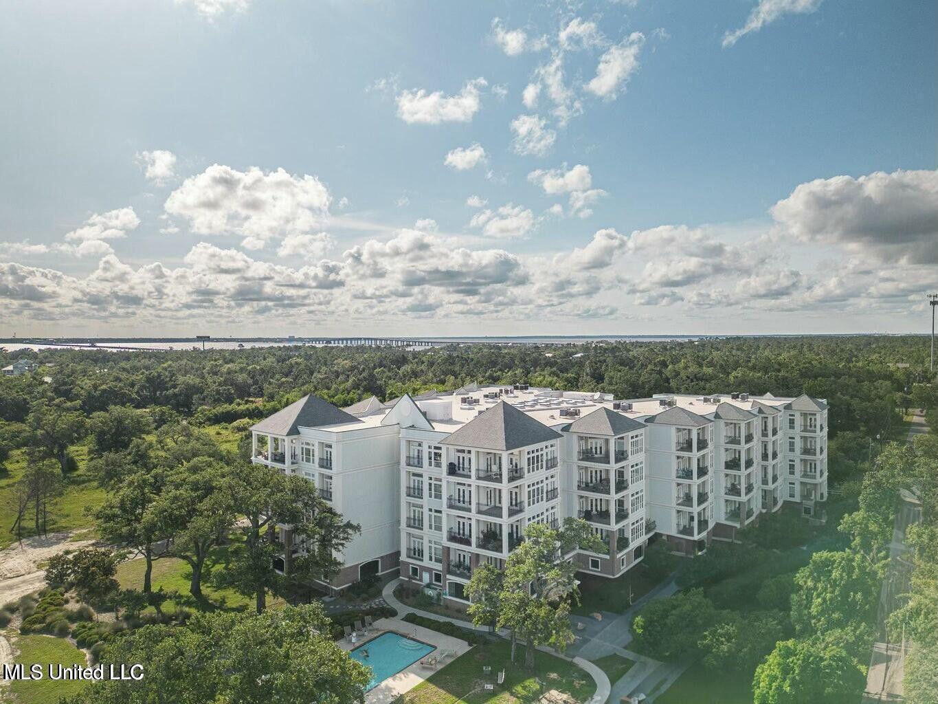 1100 W Beach Boulevard Property Photo 1