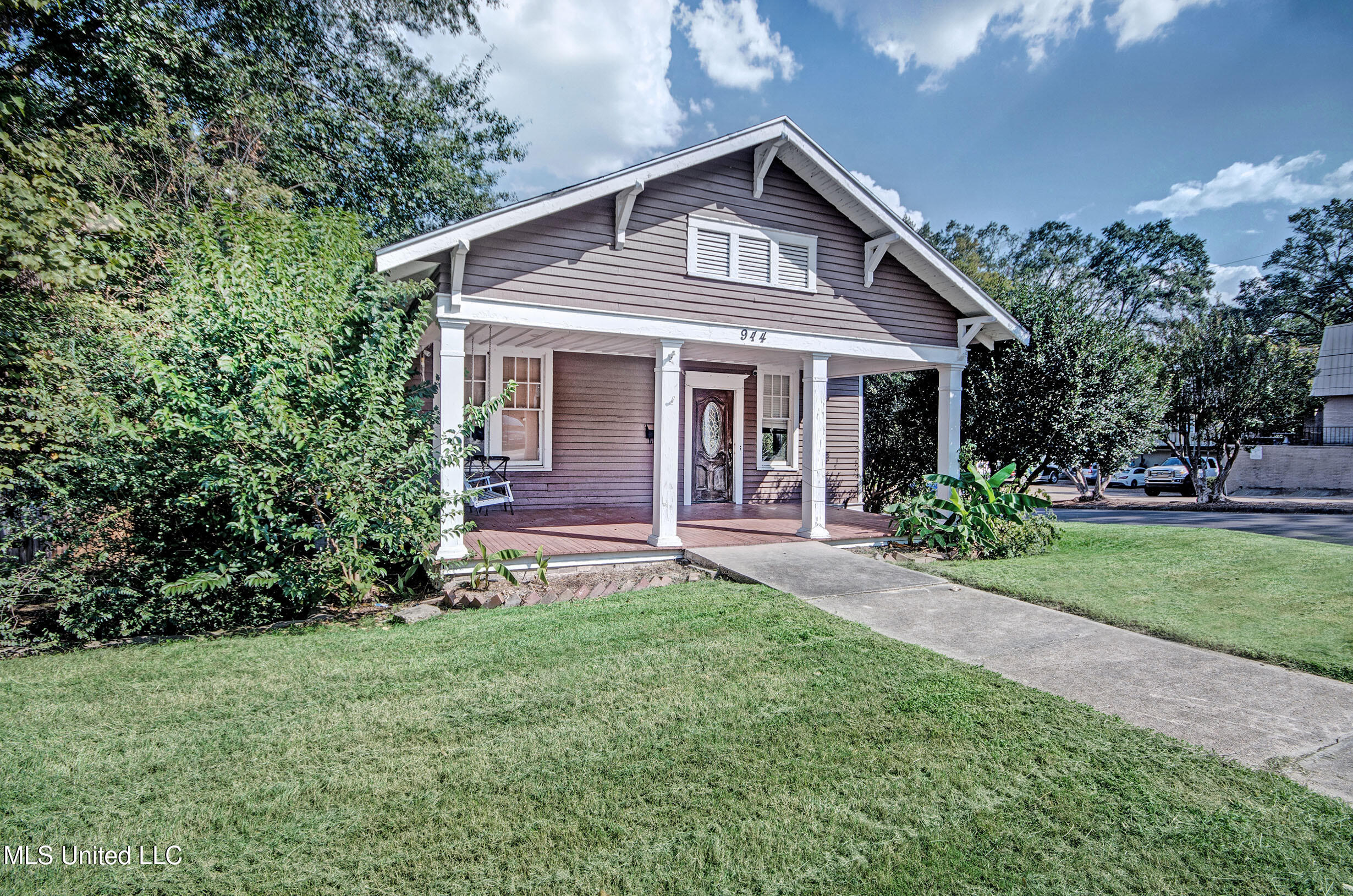 944 Madison Street Property Photo 1