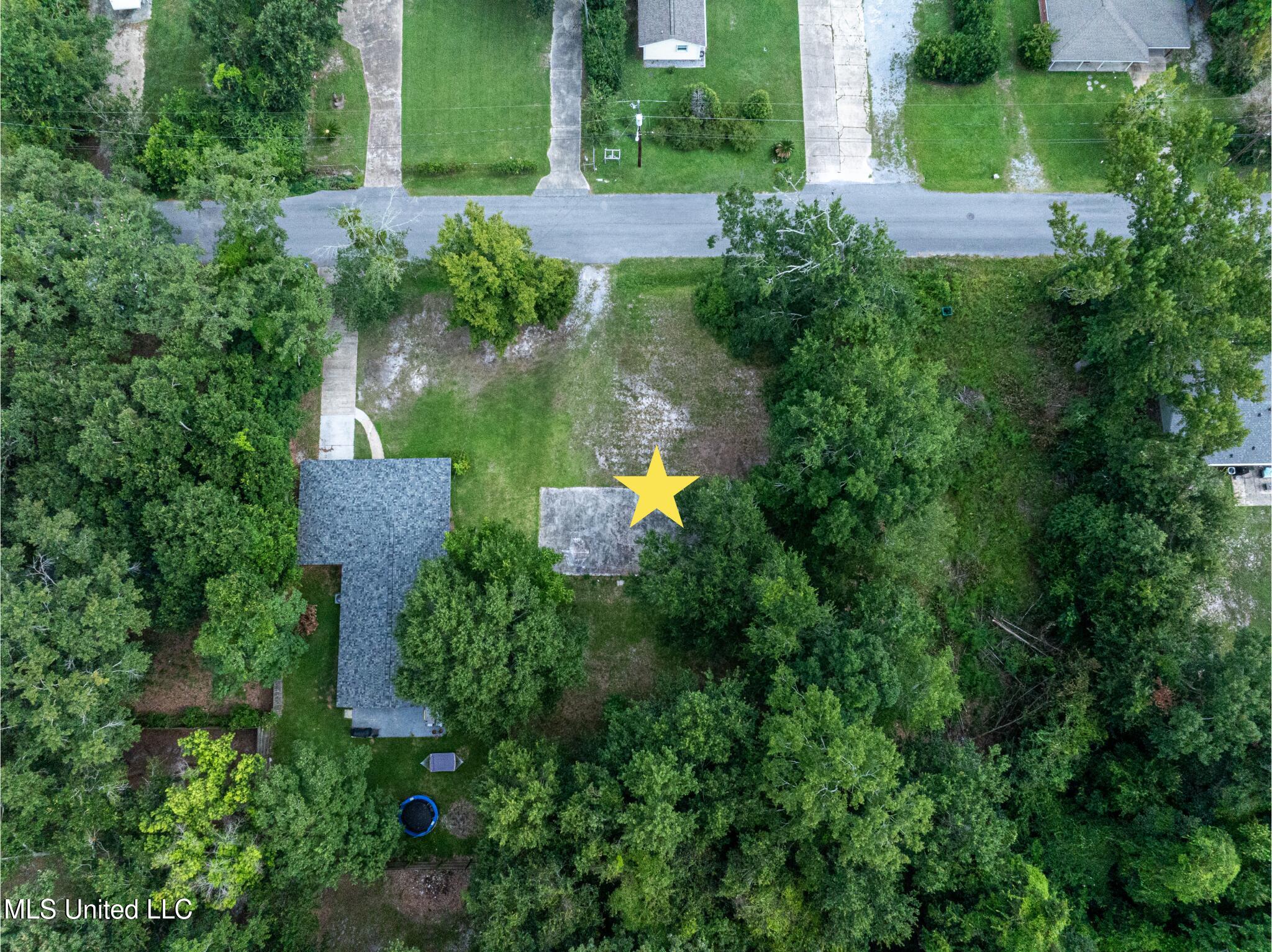 247 Reinike Road Property Photo 5