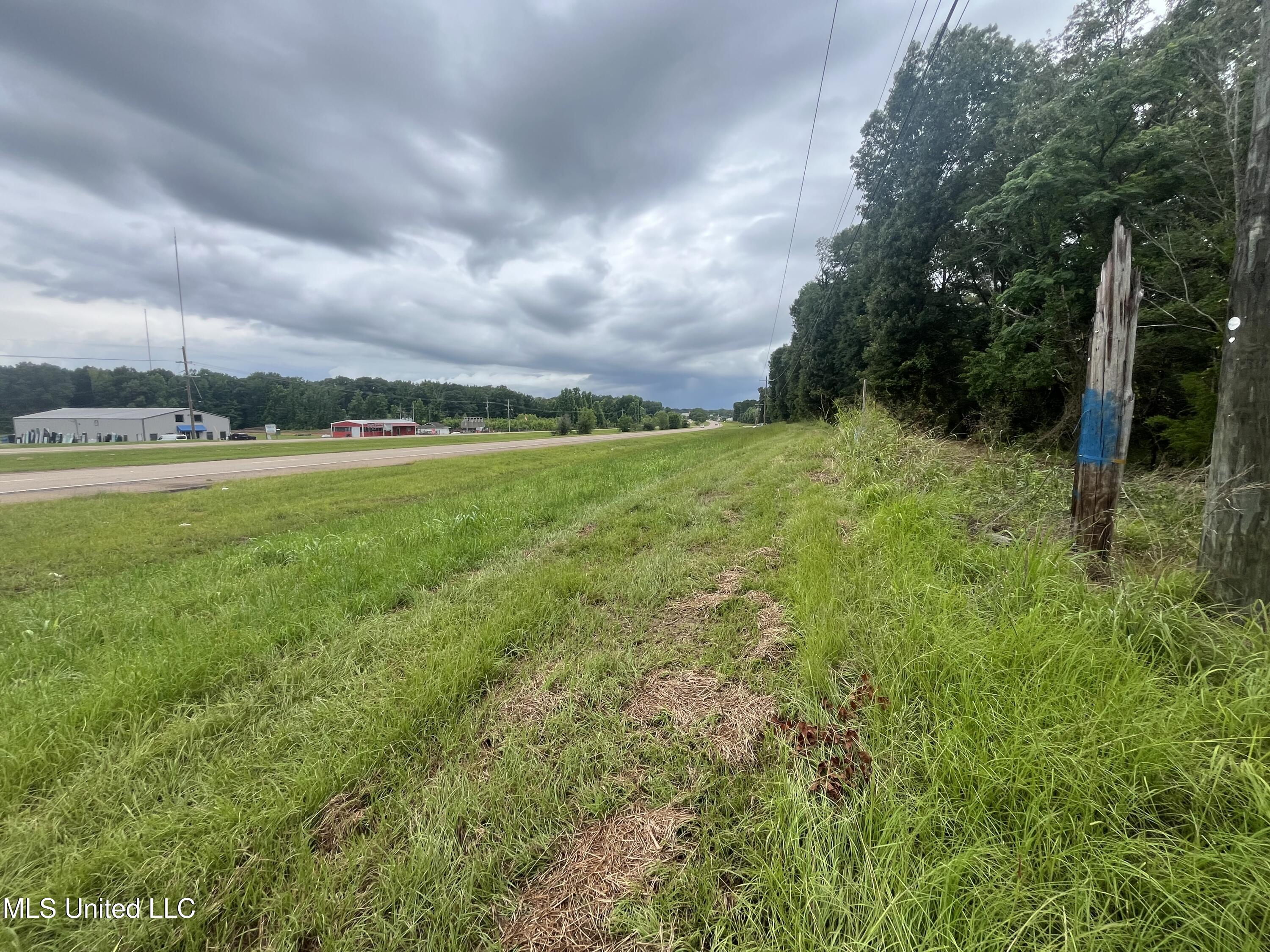0 Ms-18 Property Photo 4