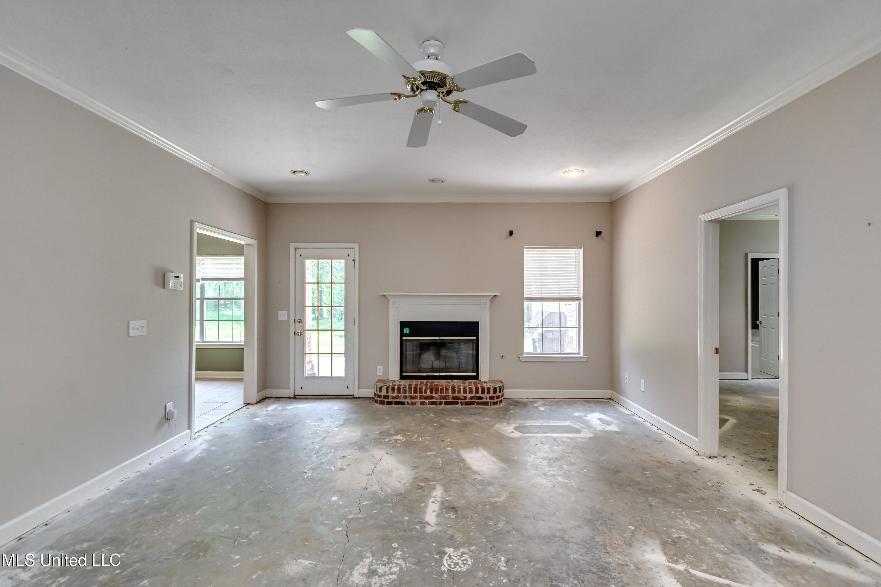 1013 Camdenmill Drive Property Photo 7