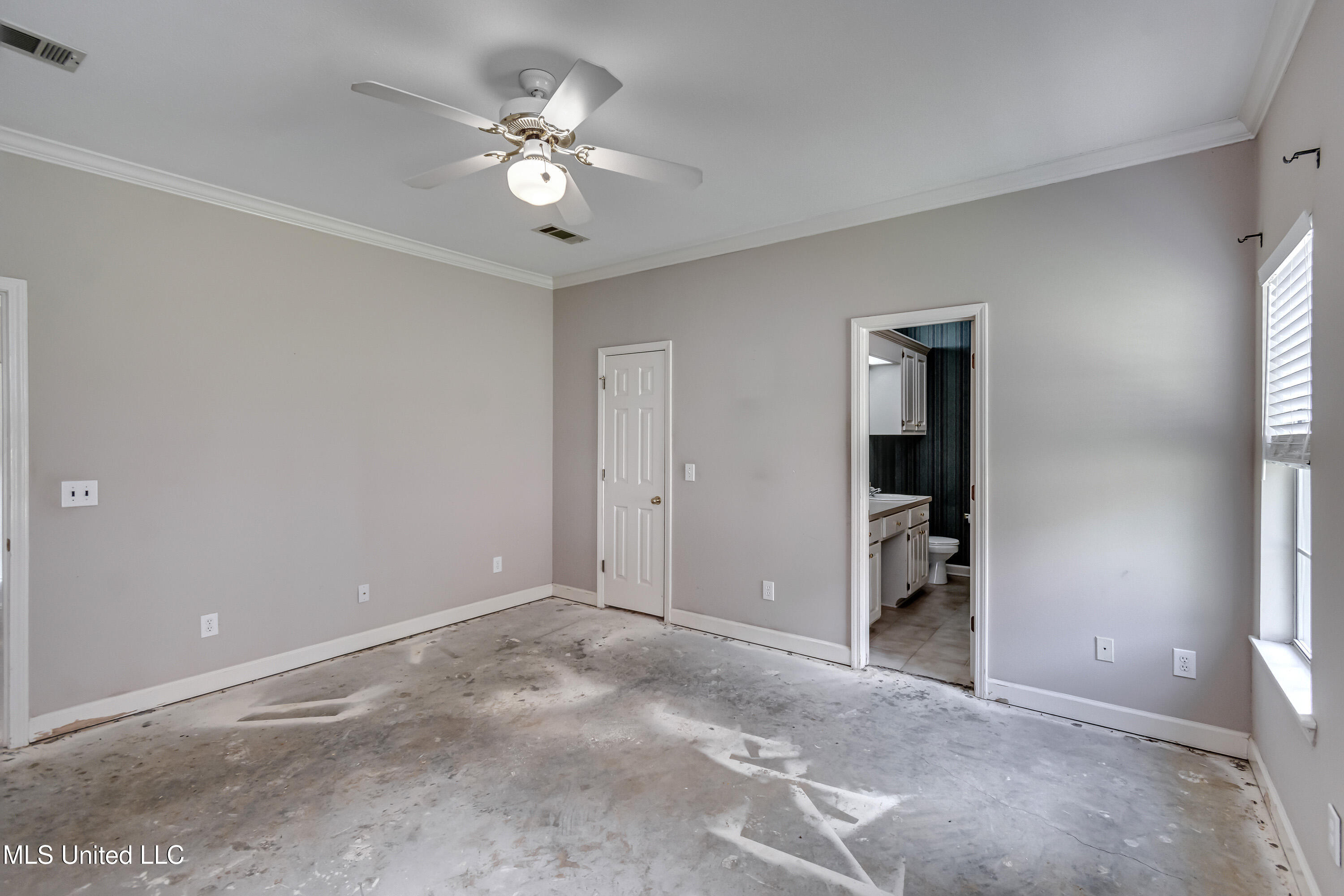 1013 Camdenmill Drive Property Photo 23