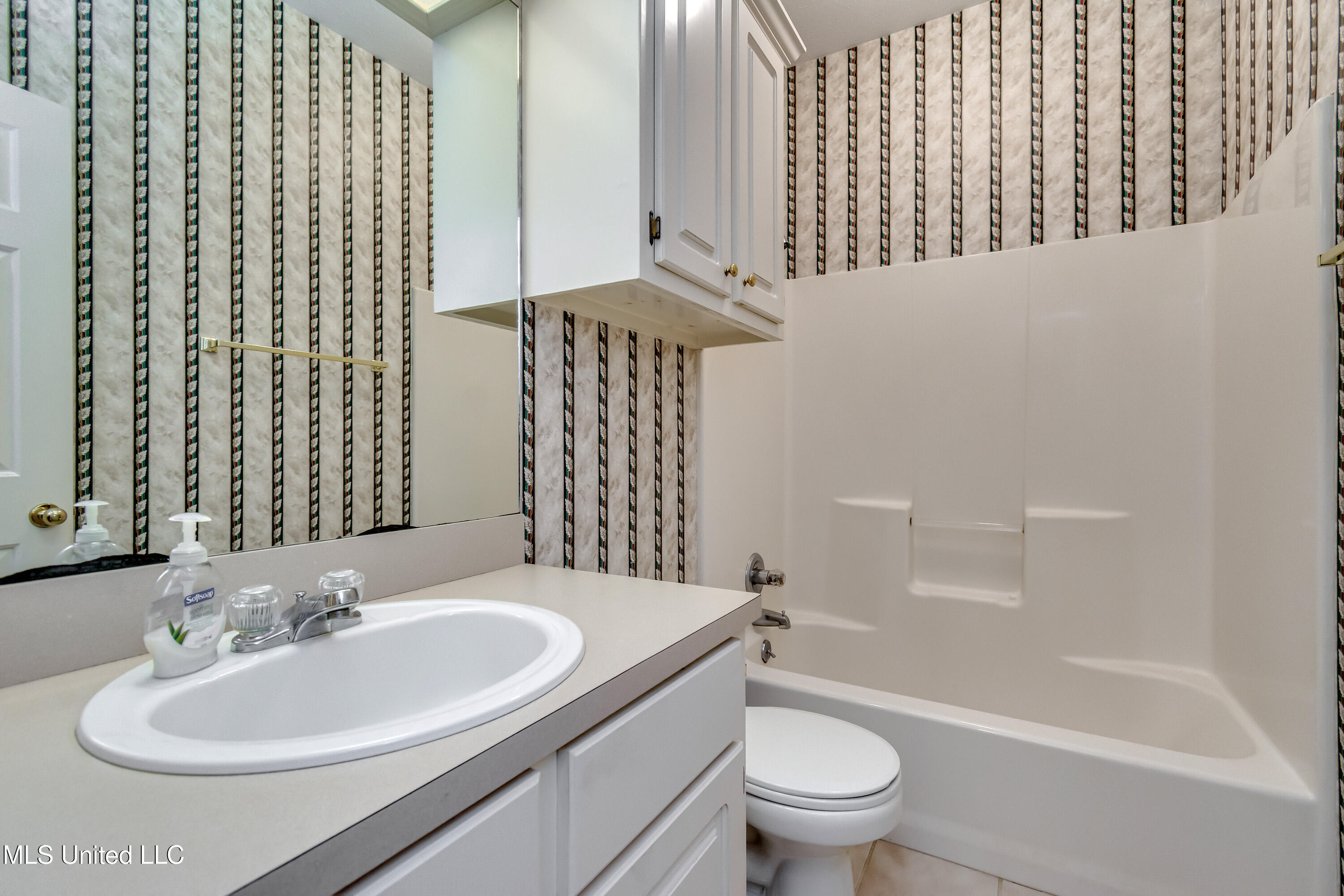 1013 Camdenmill Drive Property Photo 36