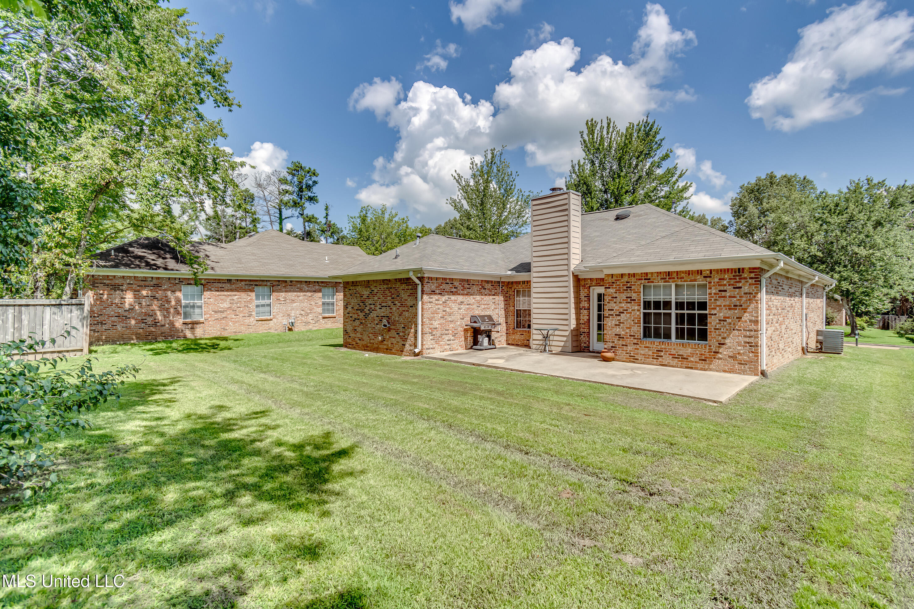 1013 Camdenmill Drive Property Photo 46