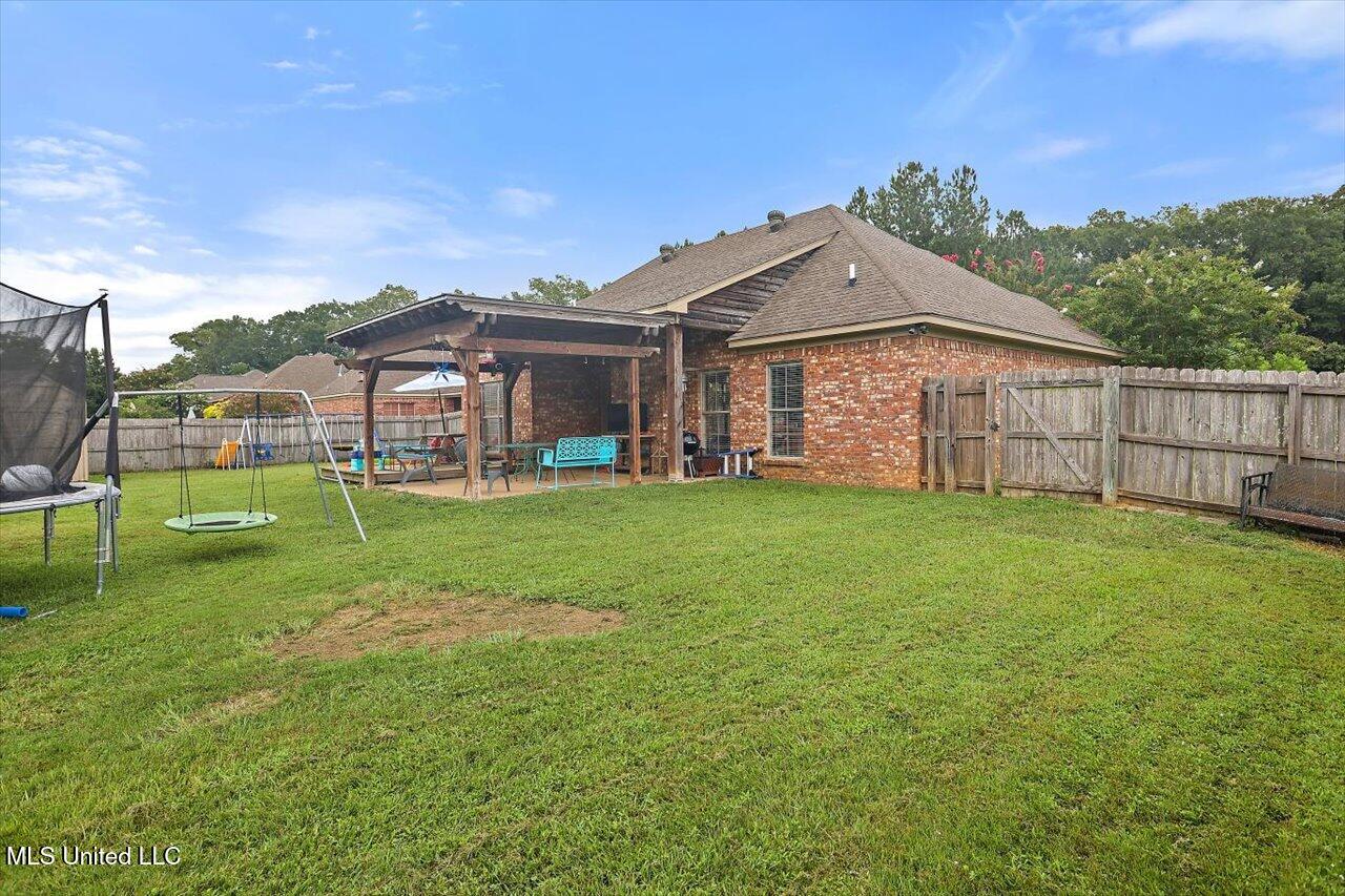 318 Towne Street Property Photo 26