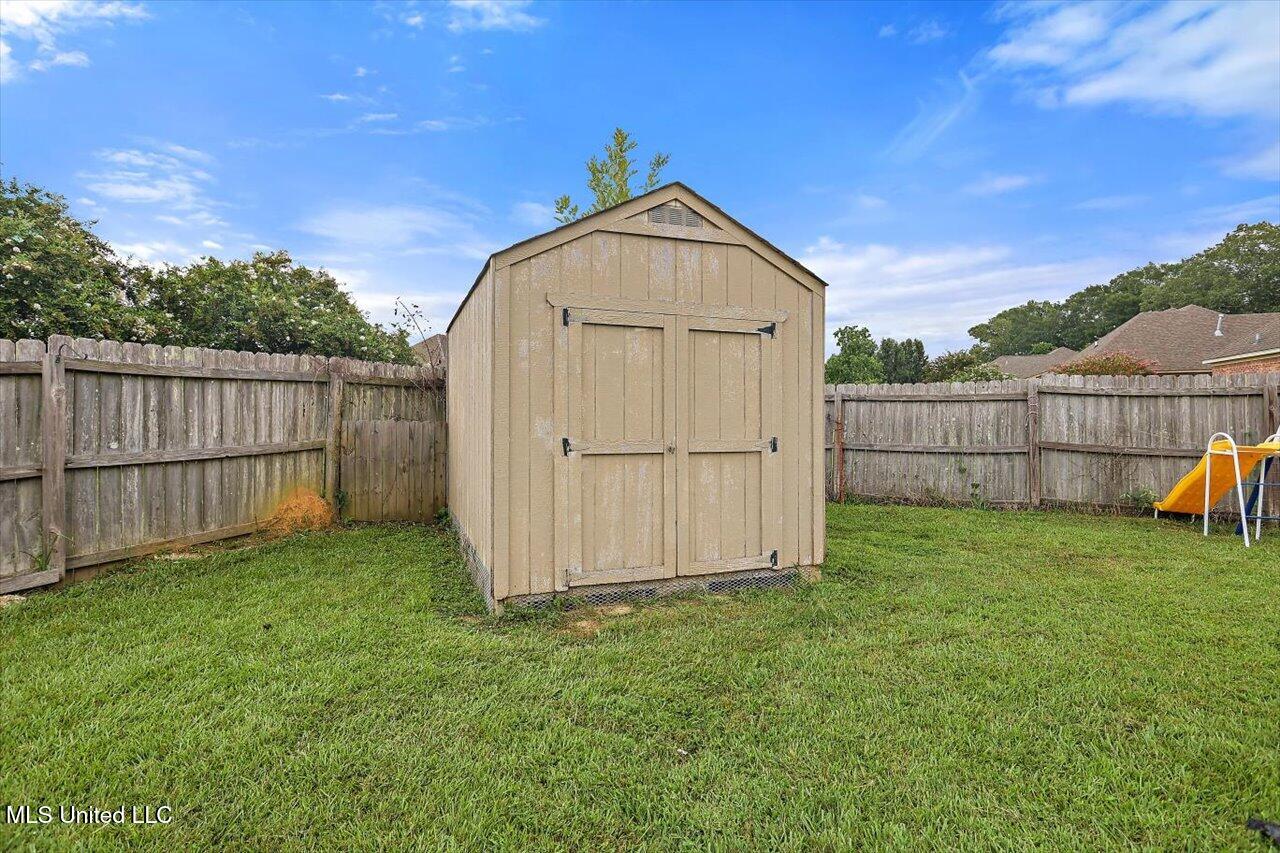 318 Towne Street Property Photo 28