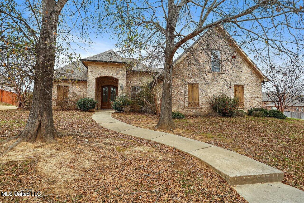 206 Copper Creek Drive Property Photo 1