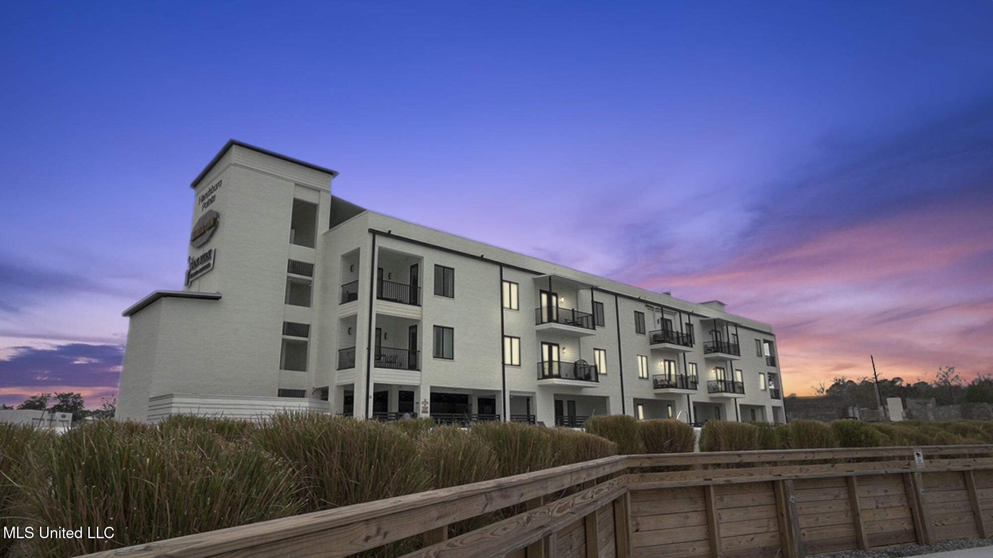 1302 Magnolia Street Property Photo 1