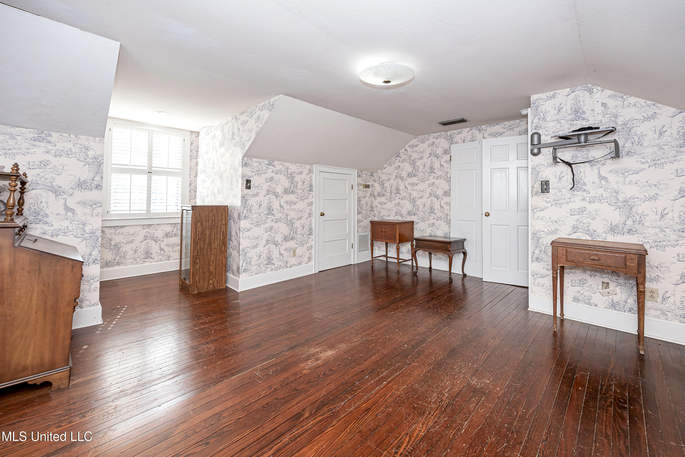 4019 Bellview Avenue Property Photo 70
