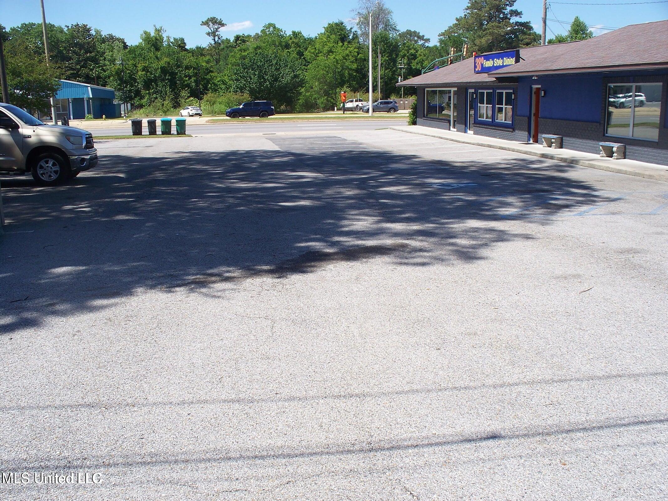 1220 Bienville Boulevard Property Photo 8